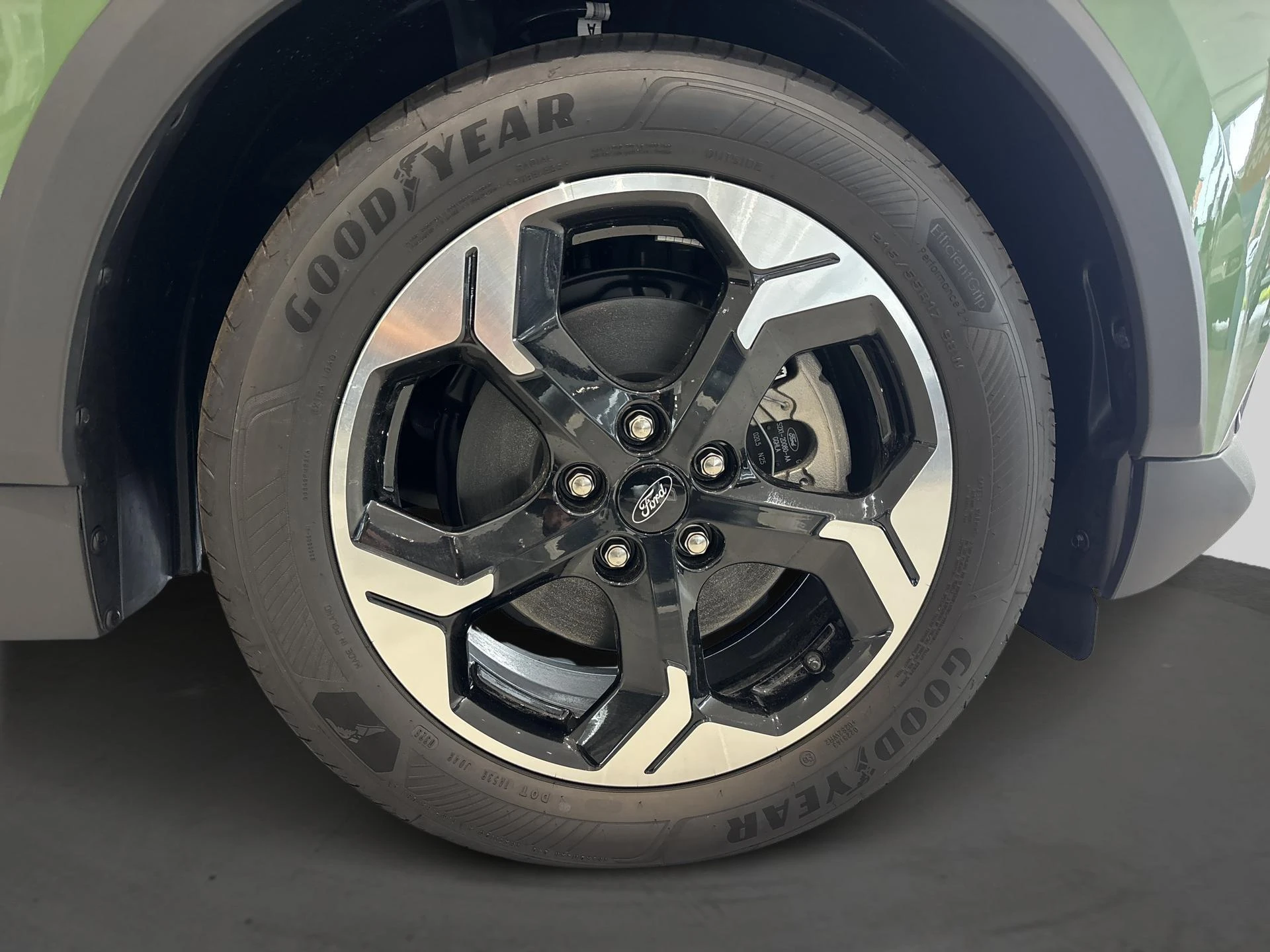 Ford-Tourneo Courier-image-5