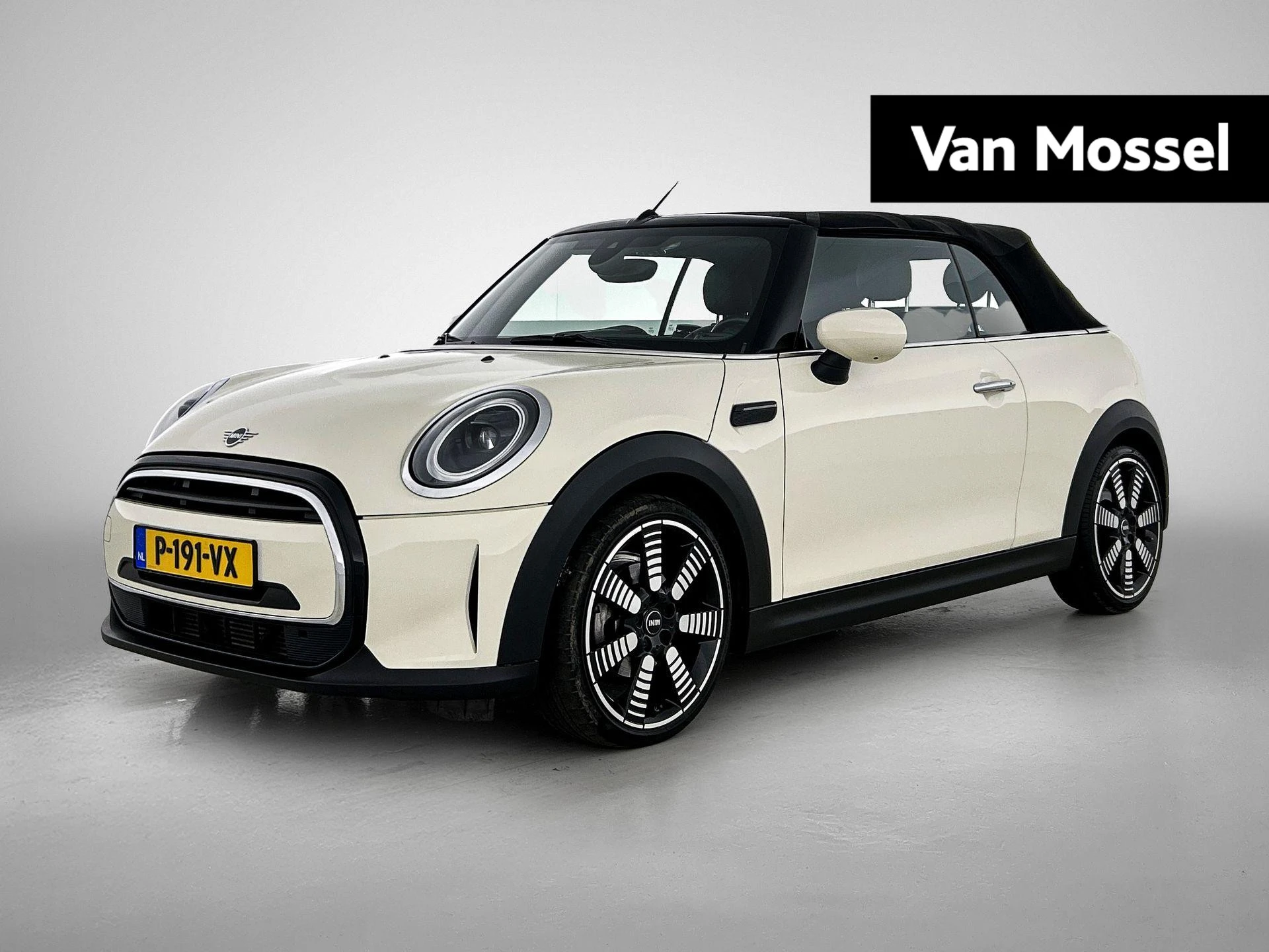 MINI-Cooper Cabrio-image-0