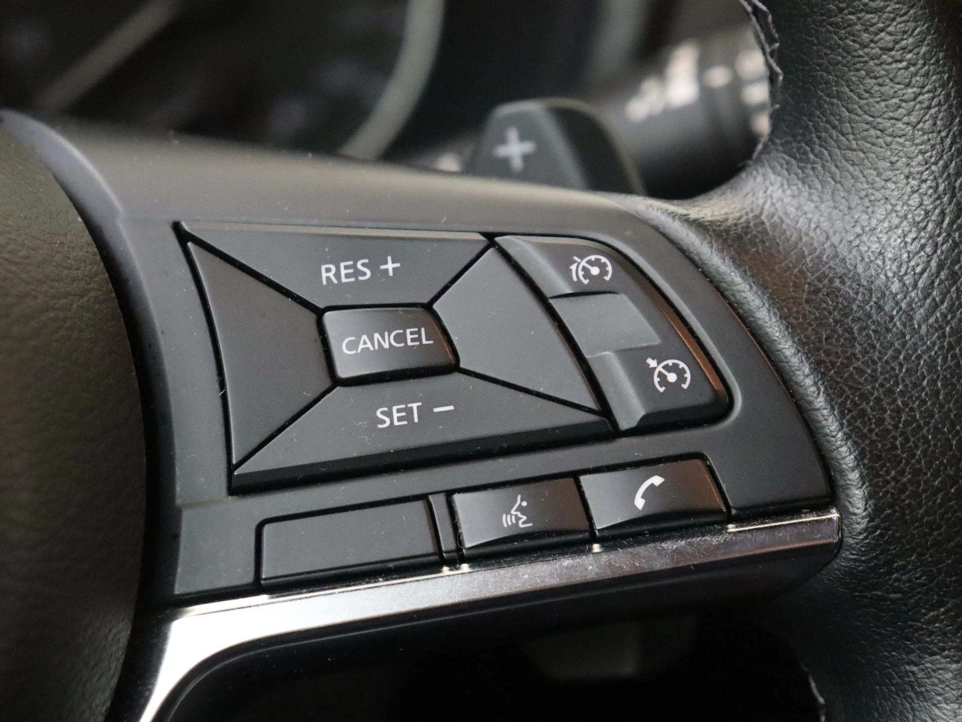 Nissan-Juke-image-17