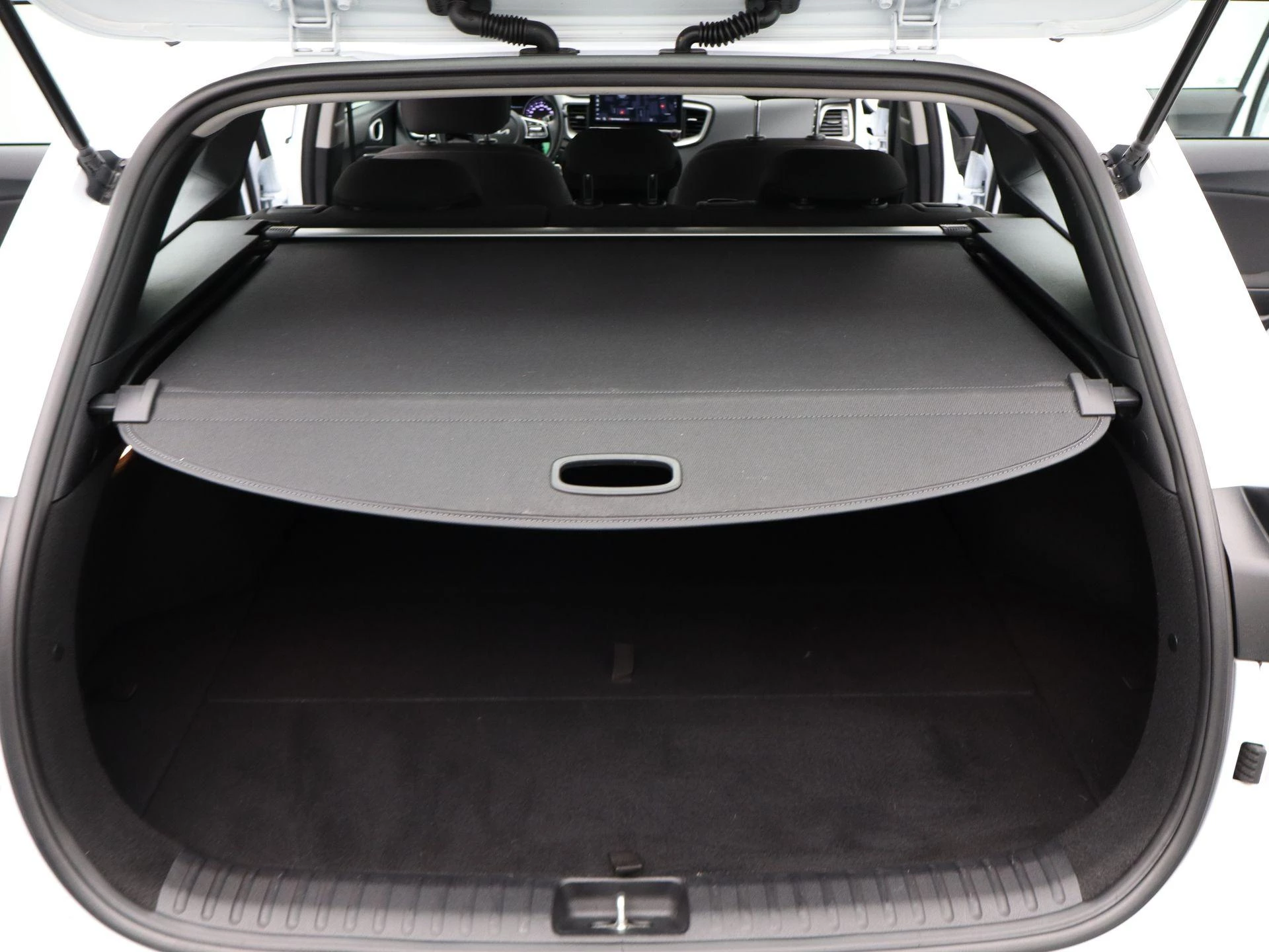 Kia-Ceed Sportswagon-image-28