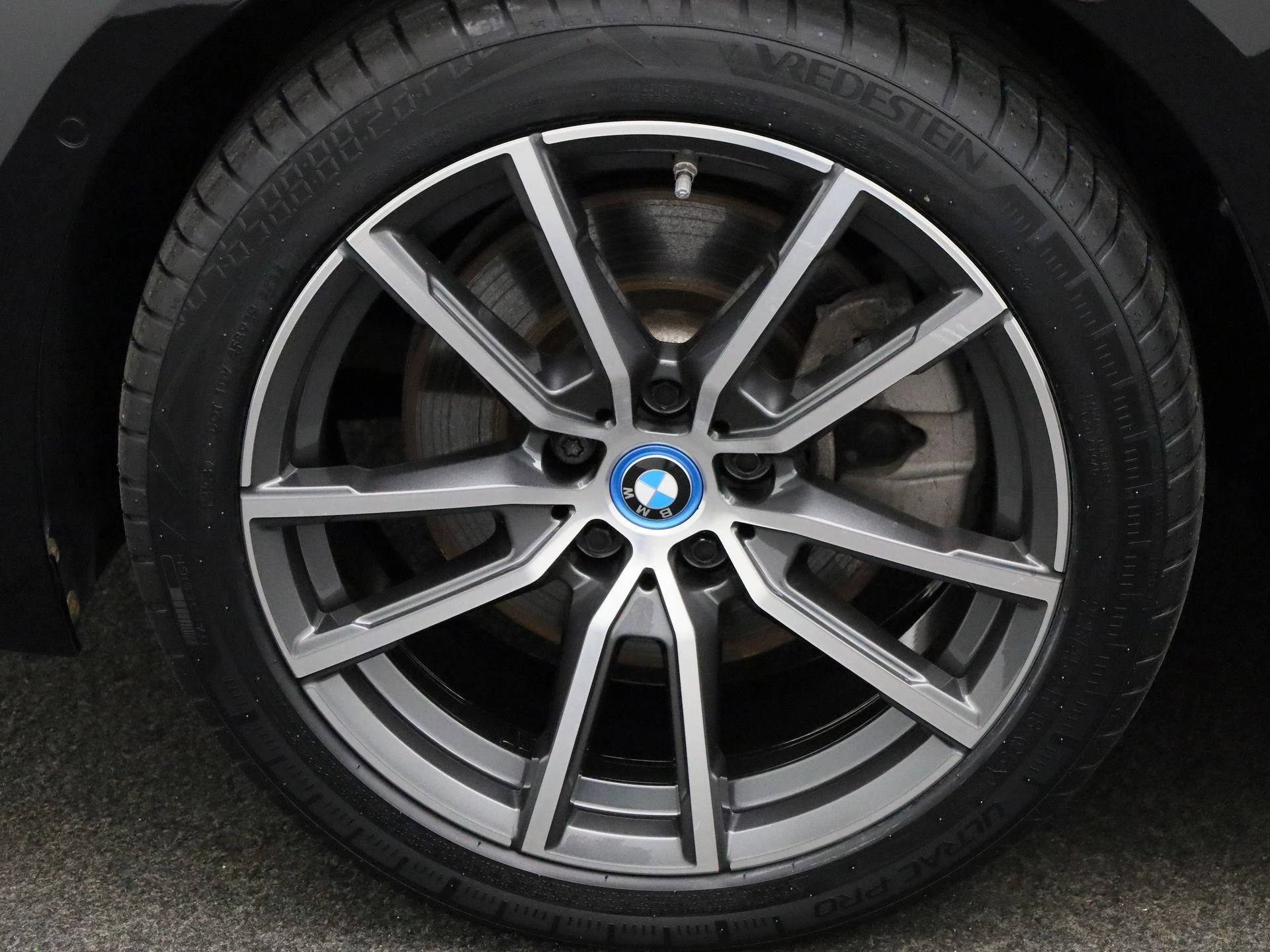 BMW-3 Serie-image-13