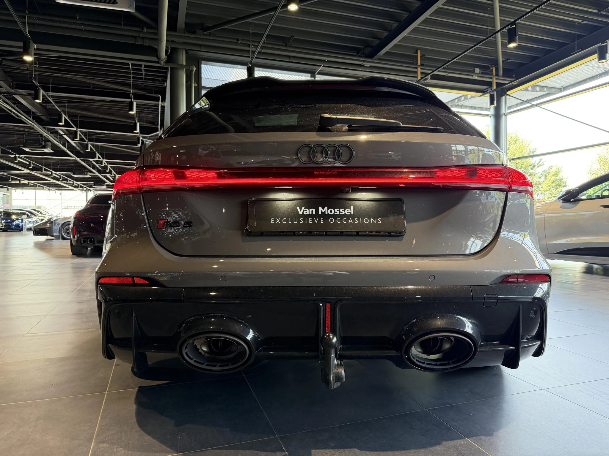 Audi-RS5-image-18