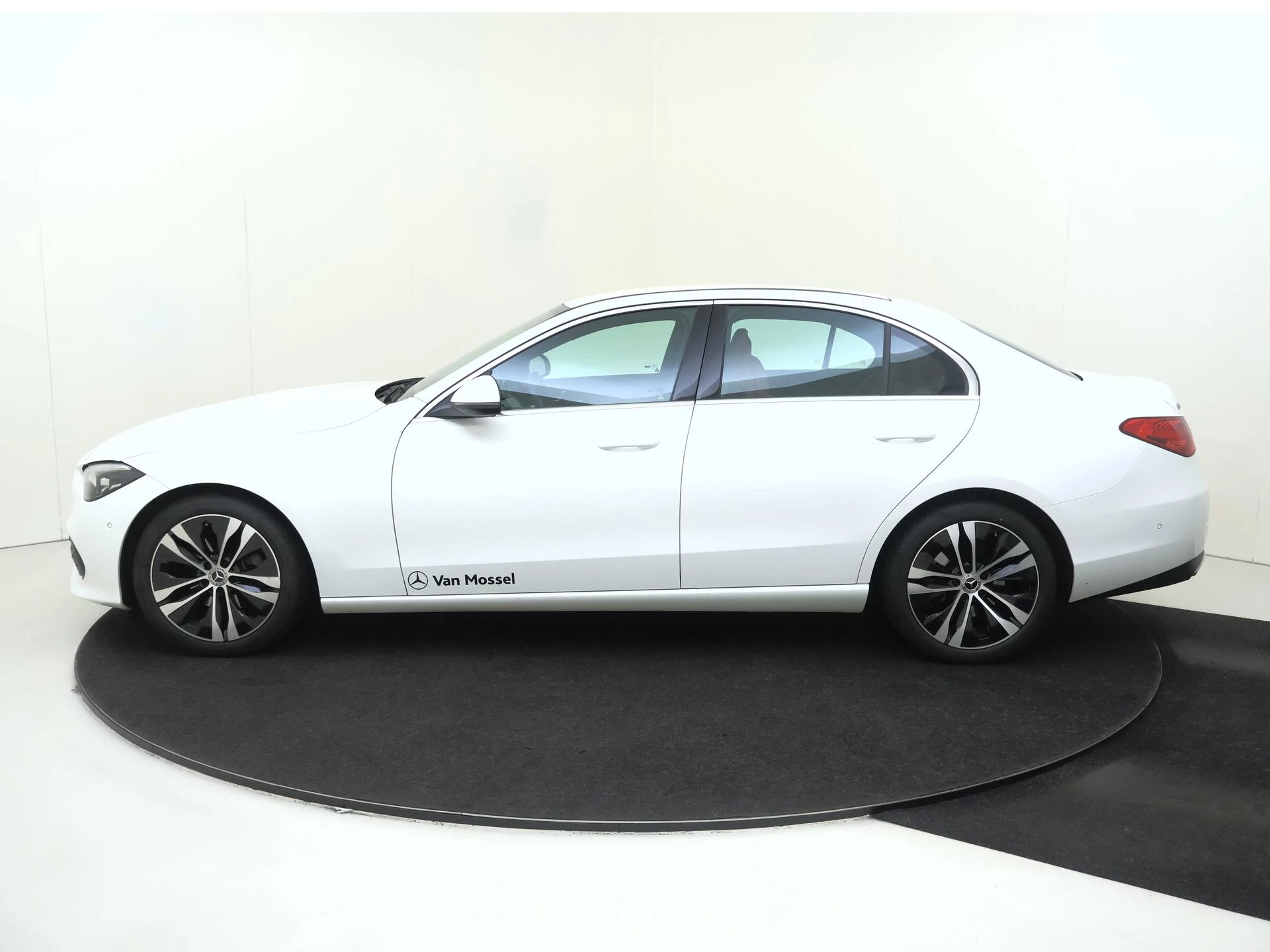 Mercedes-Benz C-Klasse 180 Luxury Line