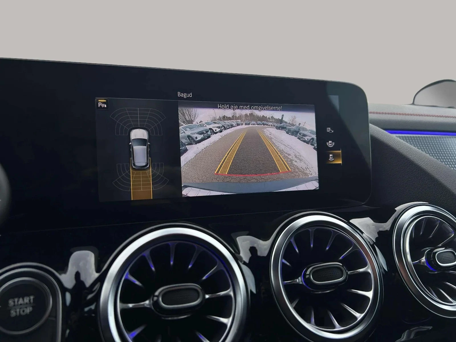 Mercedes-Benz-EQA-image-18