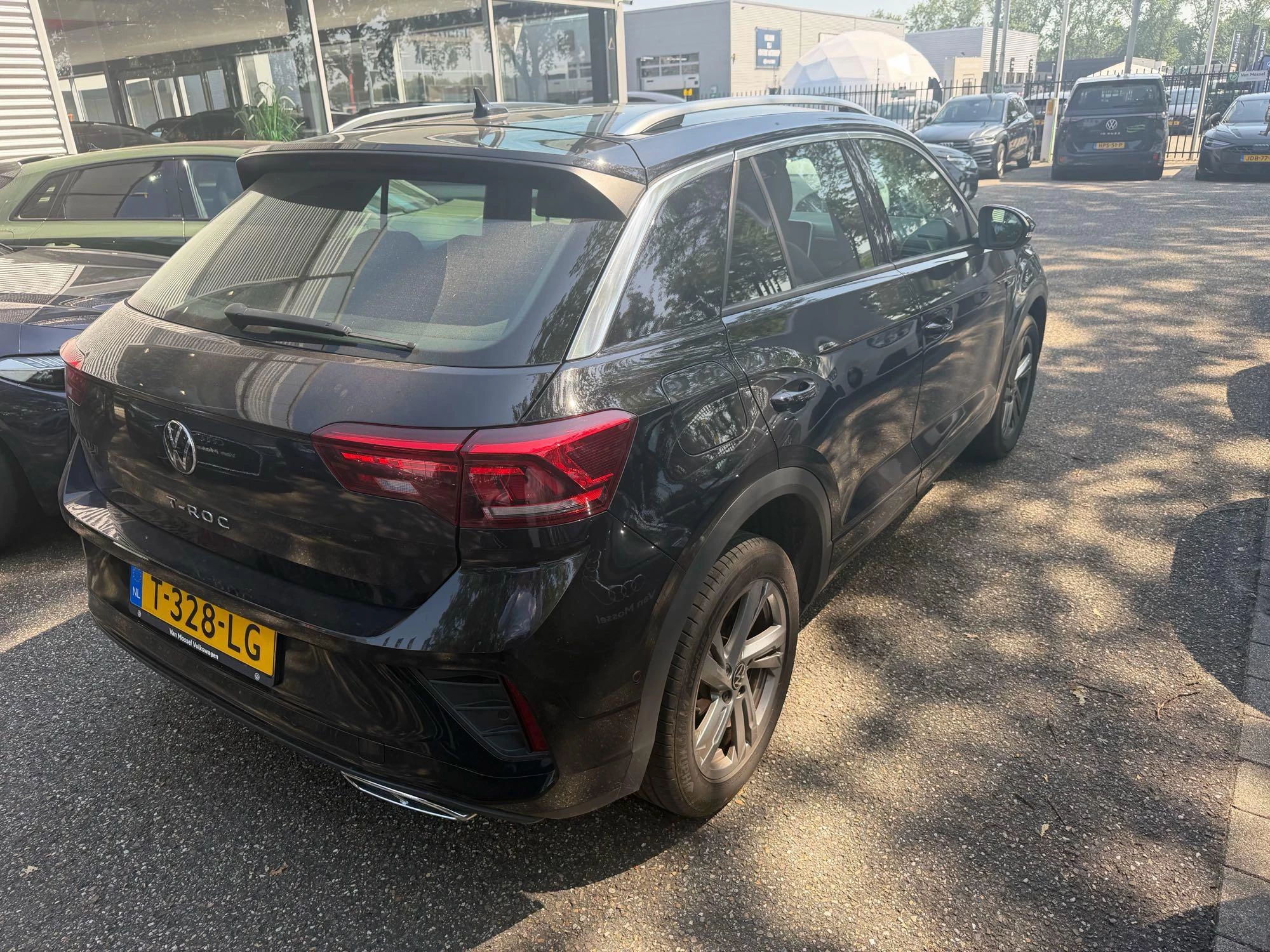 Volkswagen T-Roc 1.0 TSI R-Line | 110 PK |