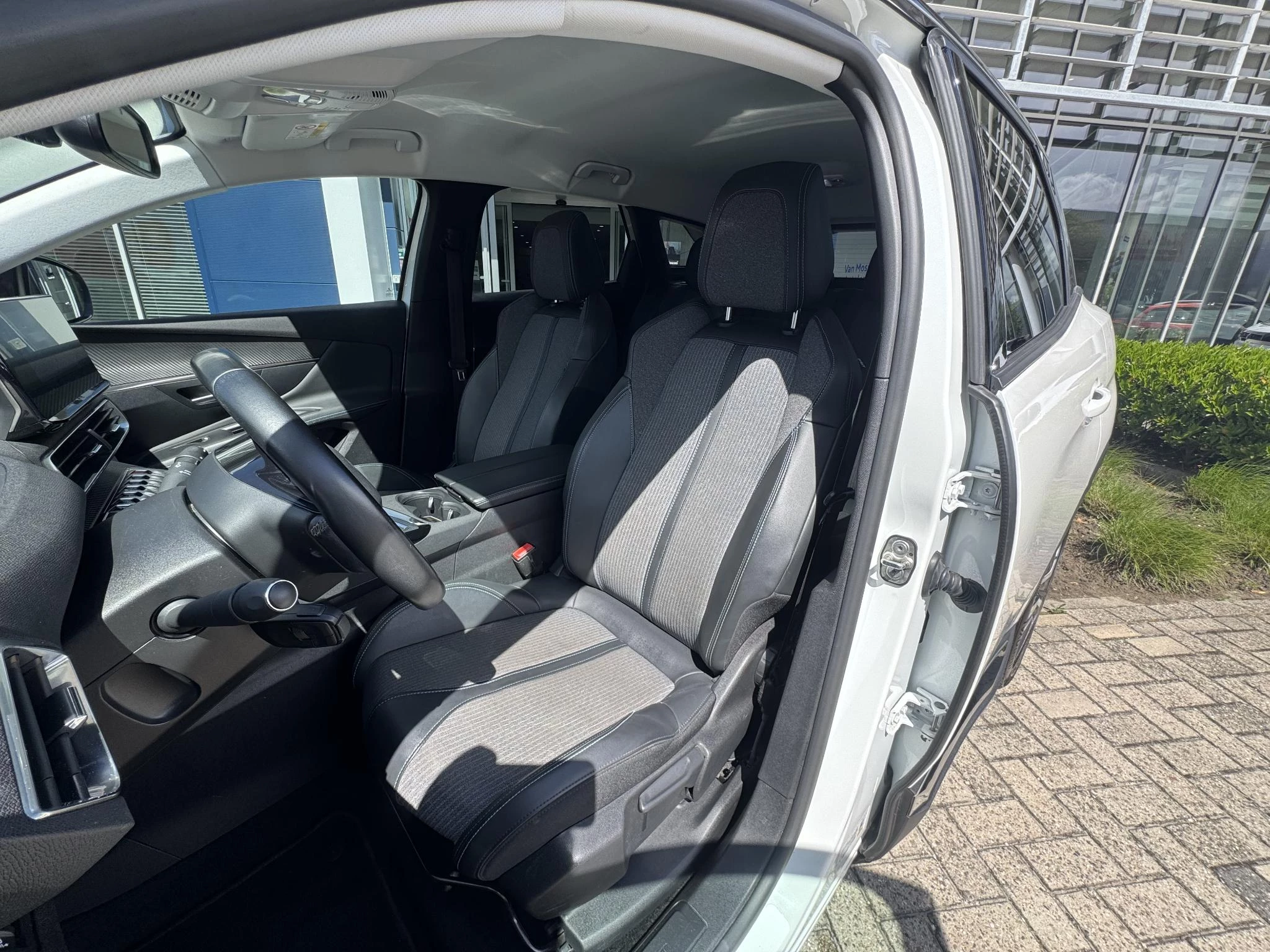 Peugeot 3008 PureTech 130 Allure