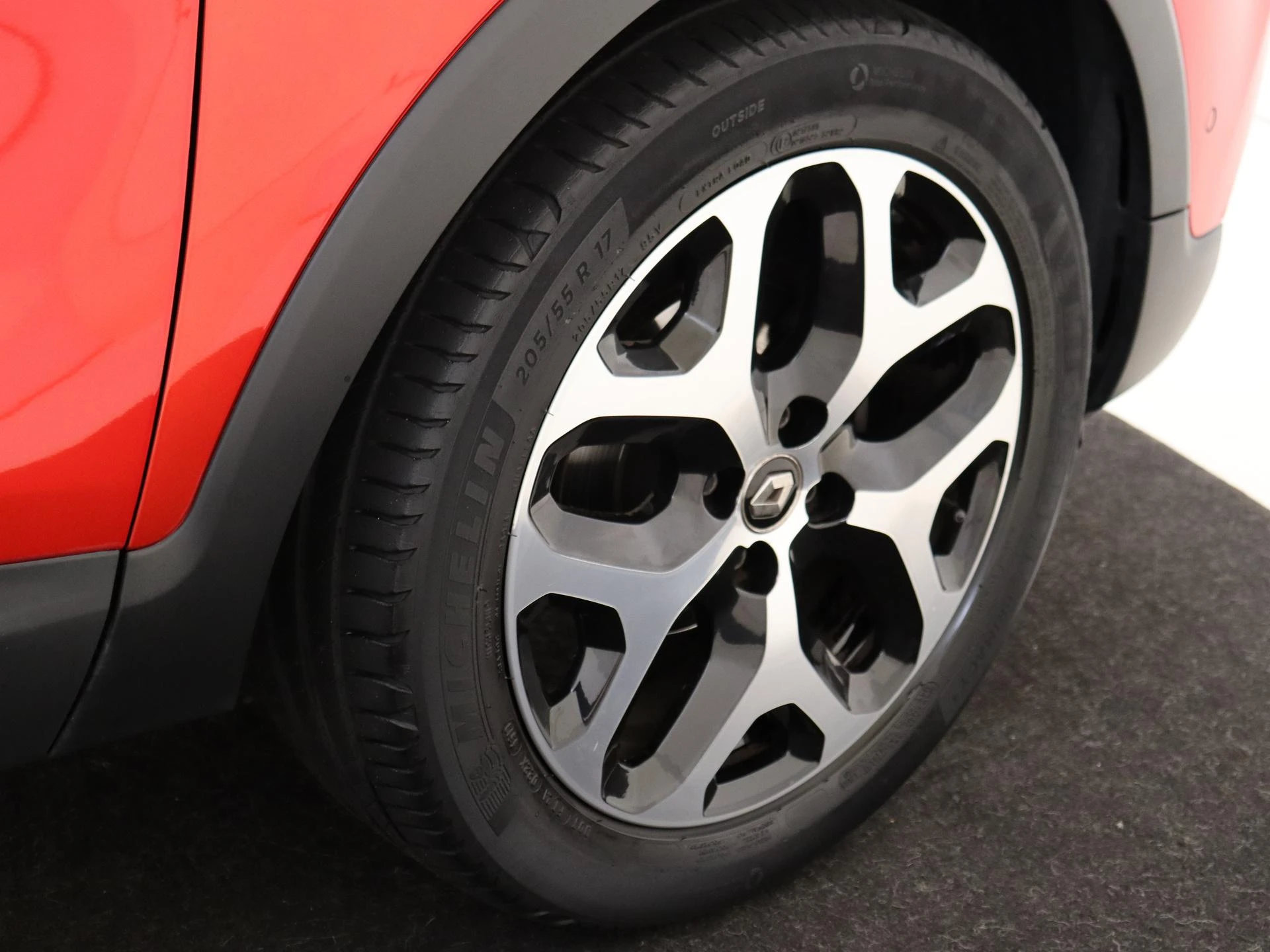 Renault-Captur-image-26
