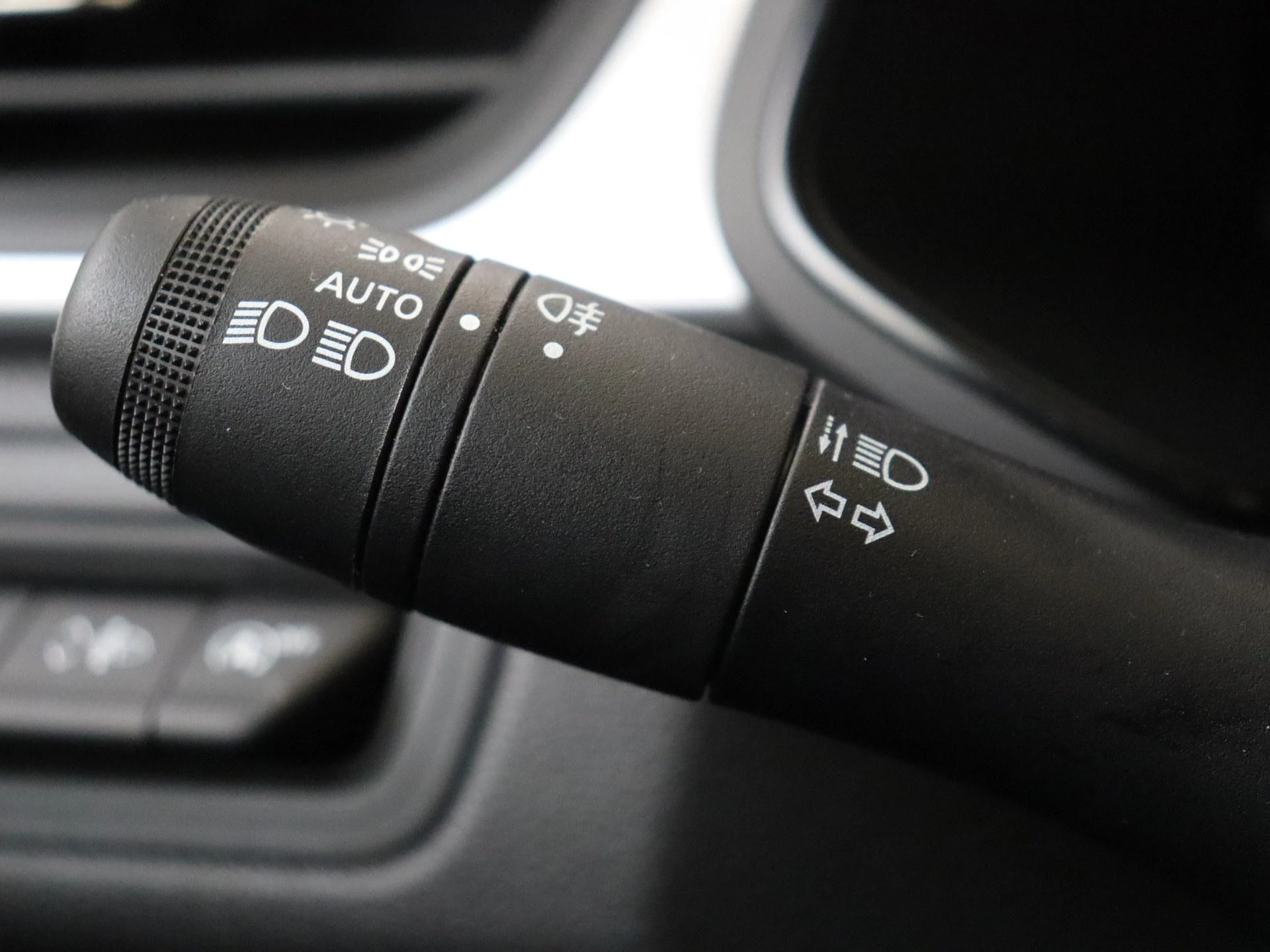 Renault-Captur-image-25