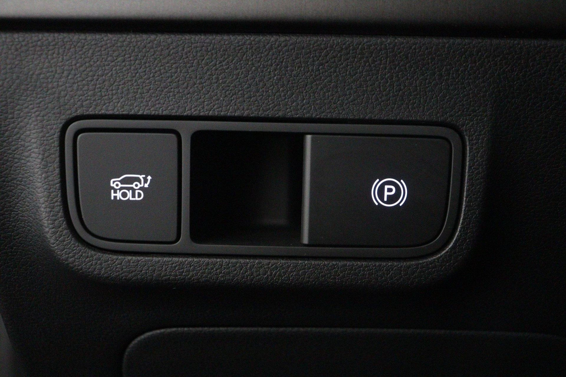 Hyundai-Kona-image-37