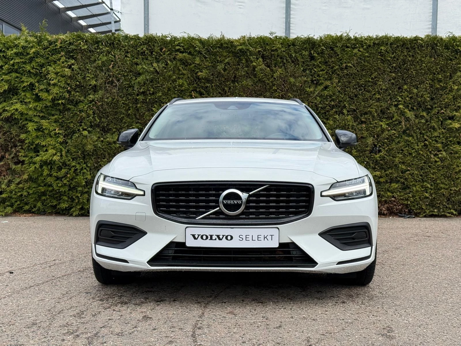 Volvo V60 B3 Momentum Advantage