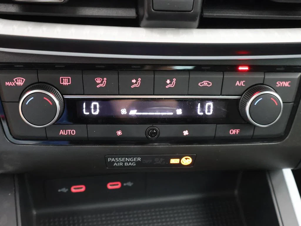 SEAT-Arona-image-18