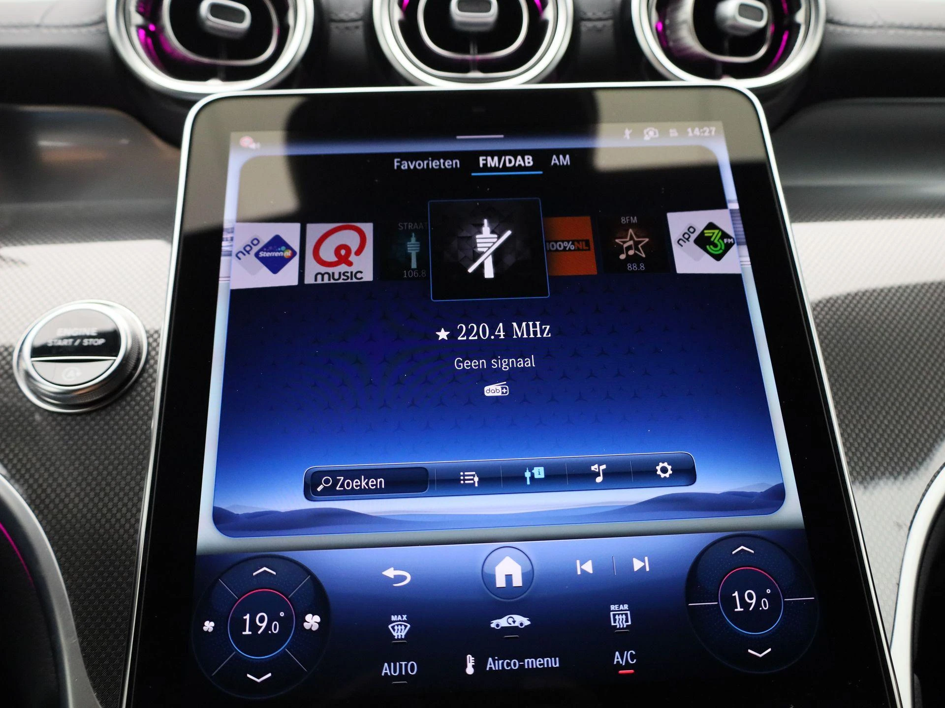 Mercedes-Benz-GLC-image-20