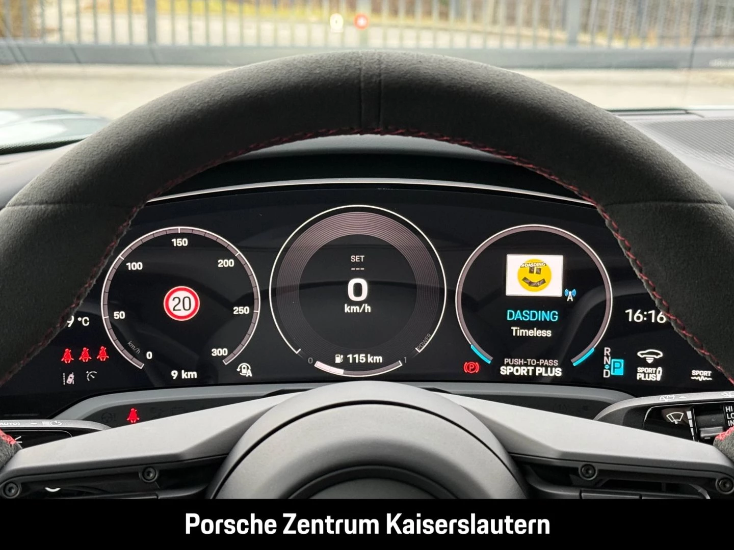 Porsche Taycan GTS Sport Turismo HA-Lenkung Active-Ride gts