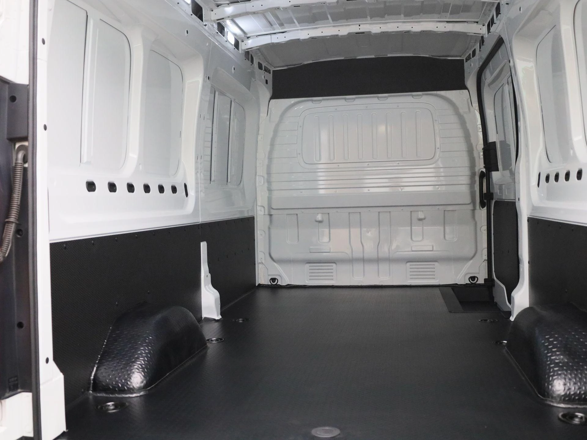 Maxus-eDeliver9-image-16