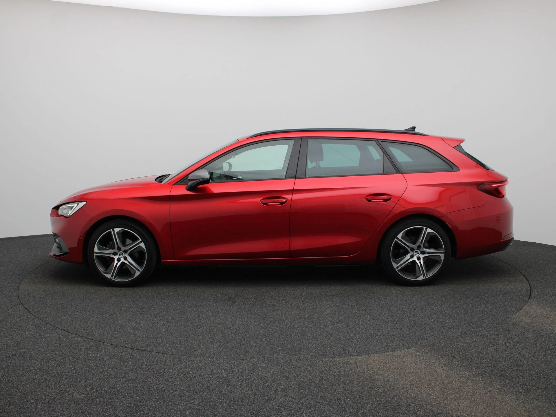 SEAT-Leon-image-3