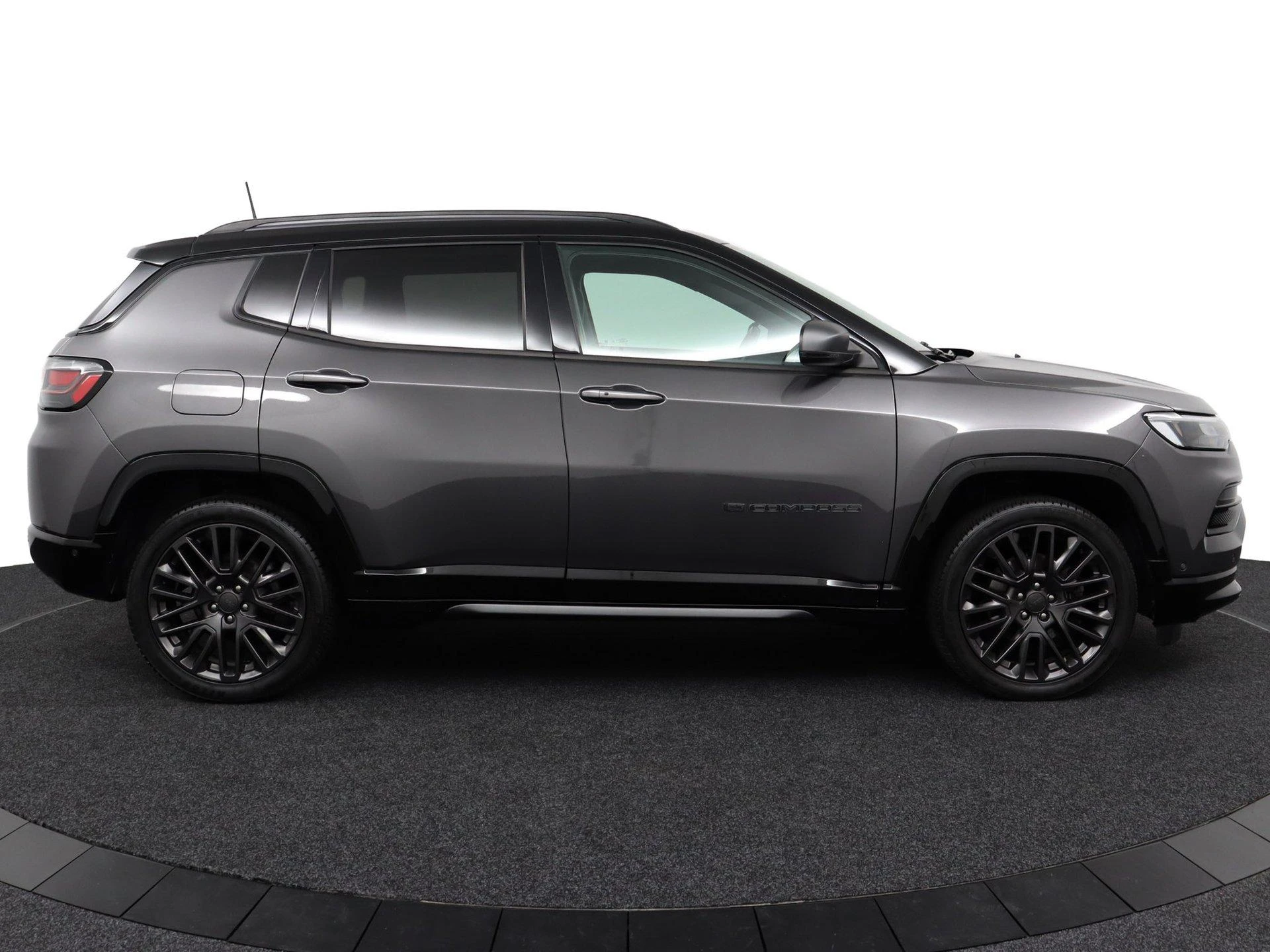 Jeep-Compass-image-5