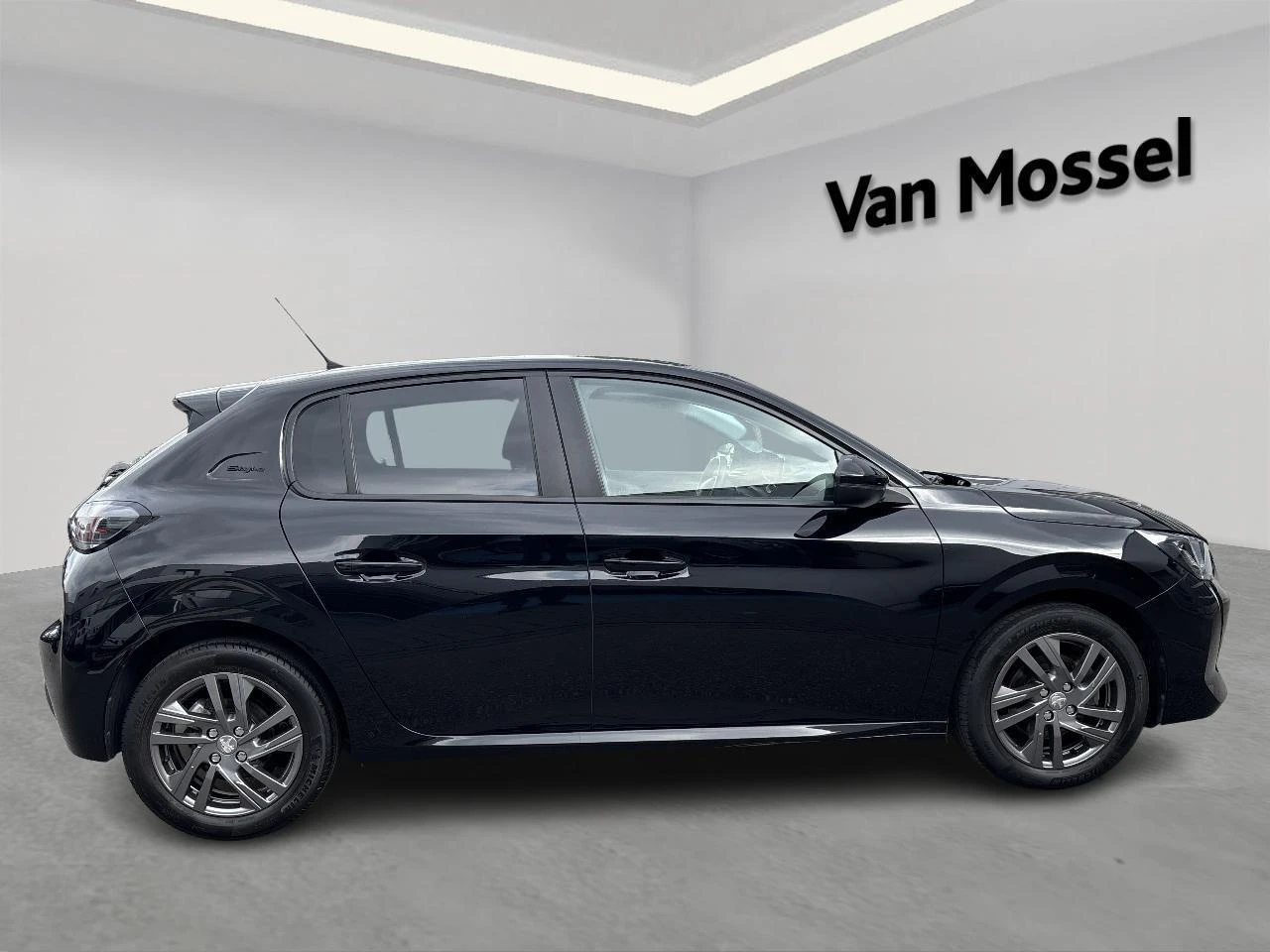 Peugeot-208-image-4