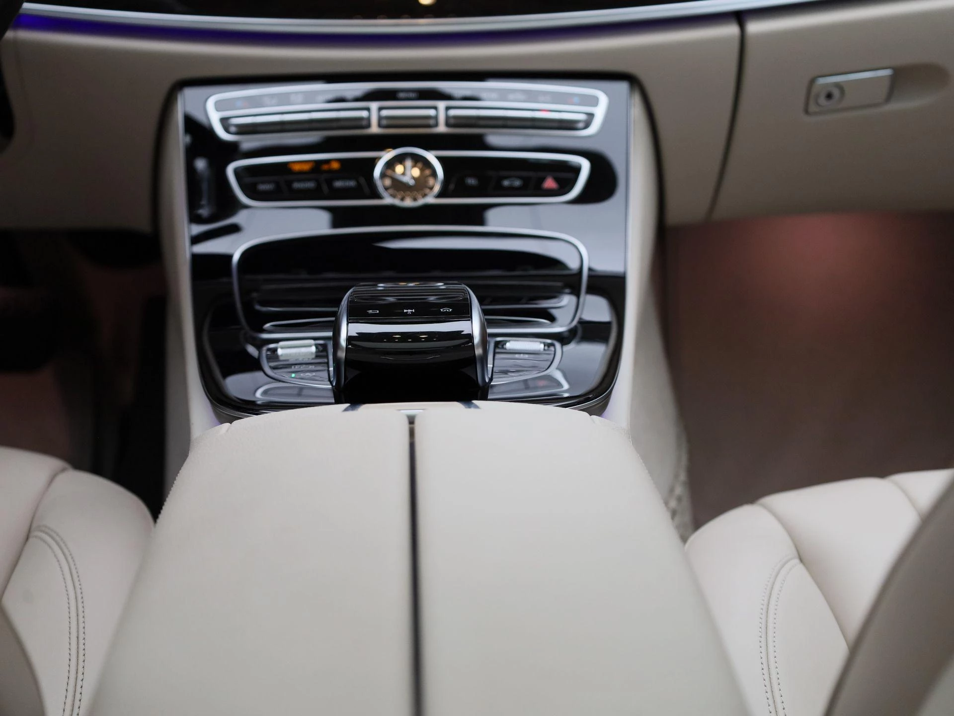 Mercedes-Benz E-Klasse 250 Prestige Plus