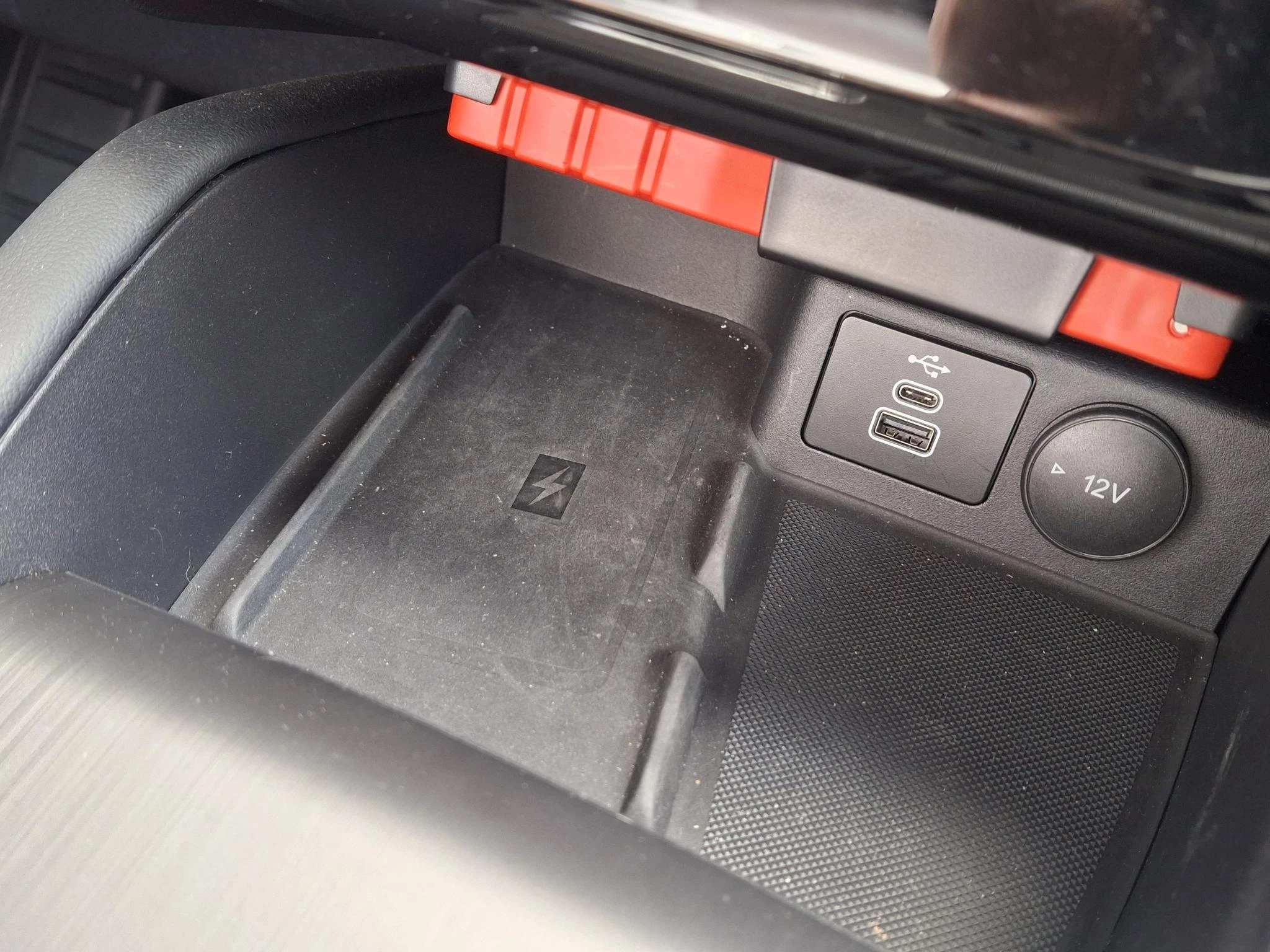 Ford-Kuga-image-24