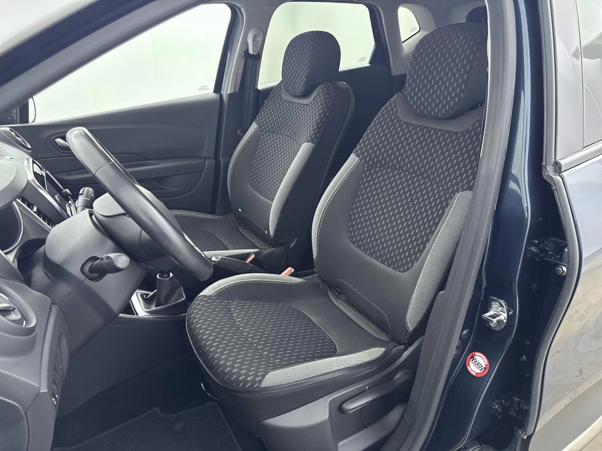 Renault-Captur-image-27