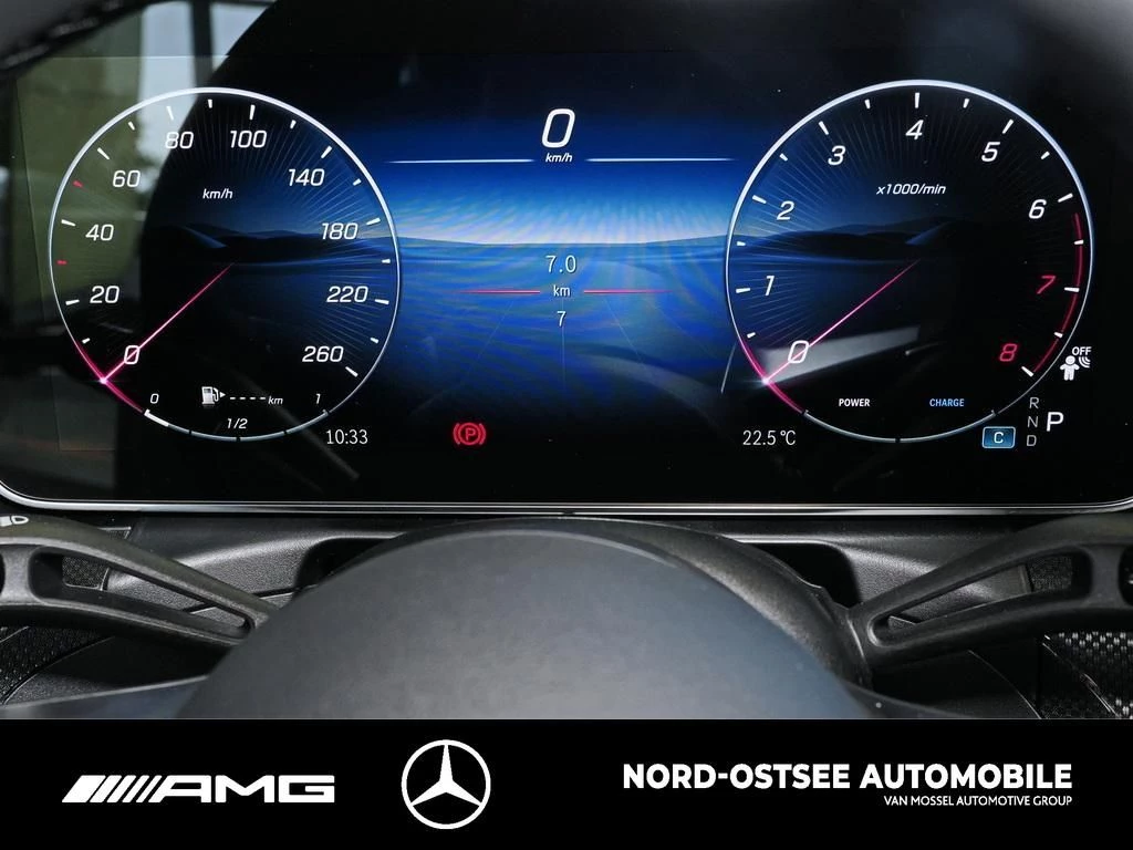 Mercedes-Benz CLE 200 AMG NIGHT PANO DIGITAL-LIGHT BURMESTER AMG Line