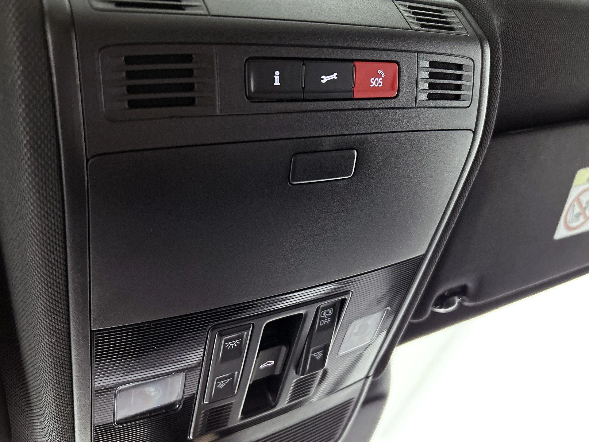 Volkswagen-Polo-image-11