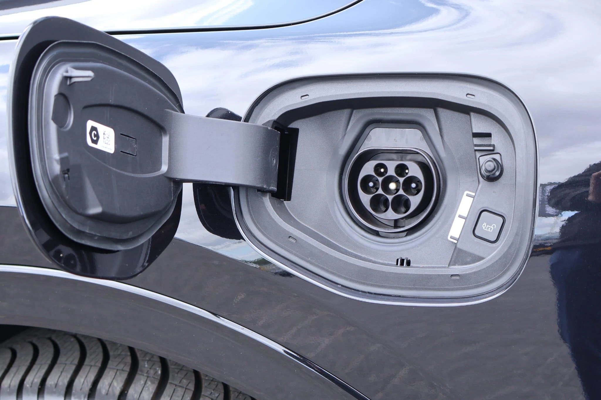 Ford Kuga 2.5 PHEV ST-Line X