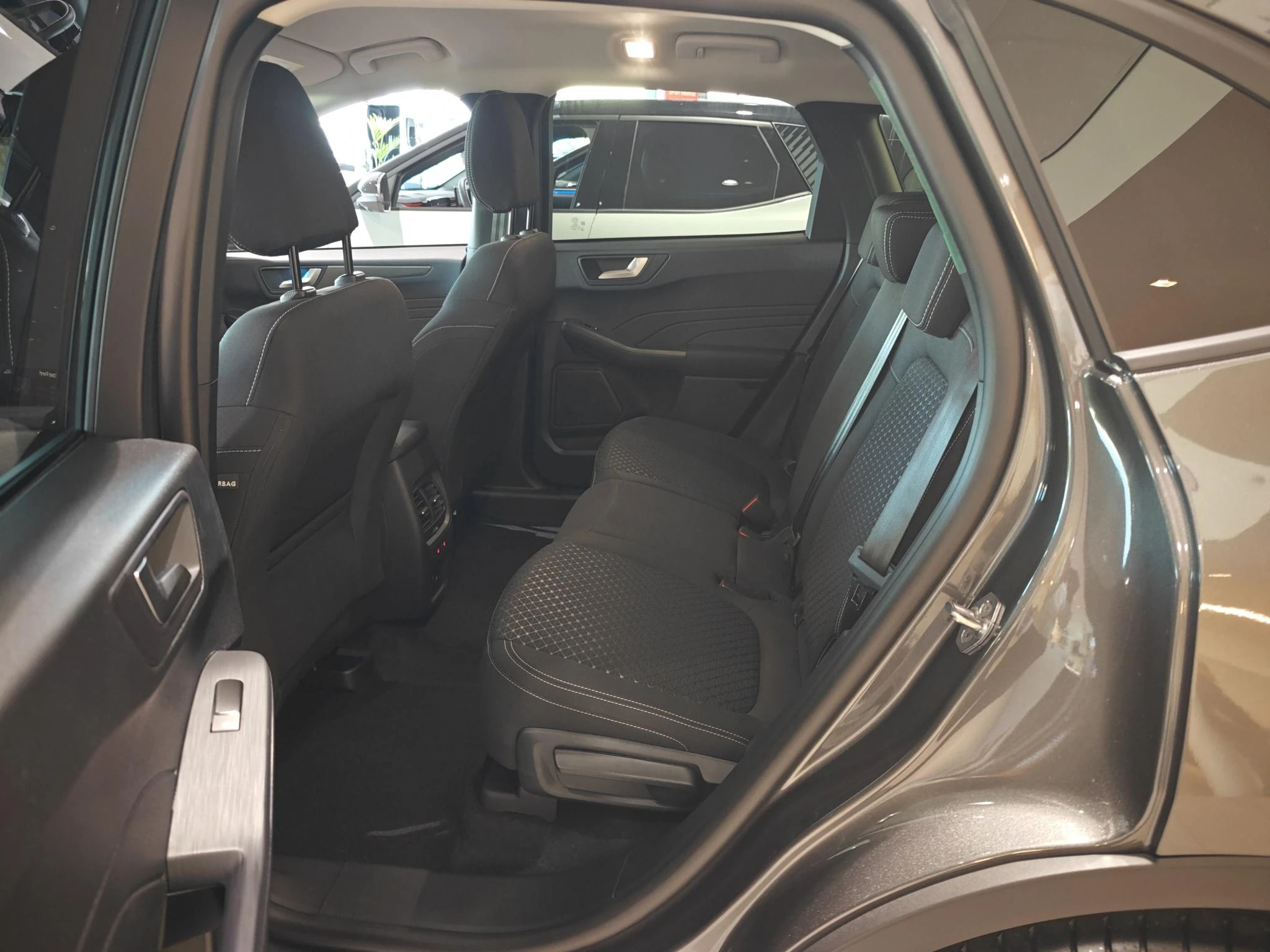 Ford-Kuga-image-6