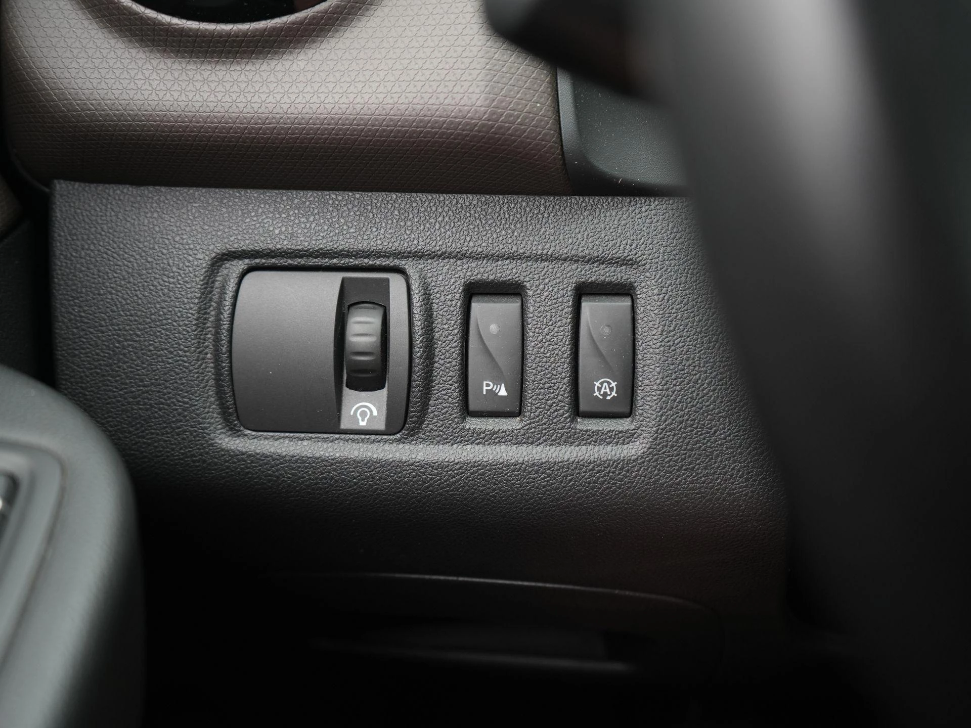 Renault-Clio-image-20
