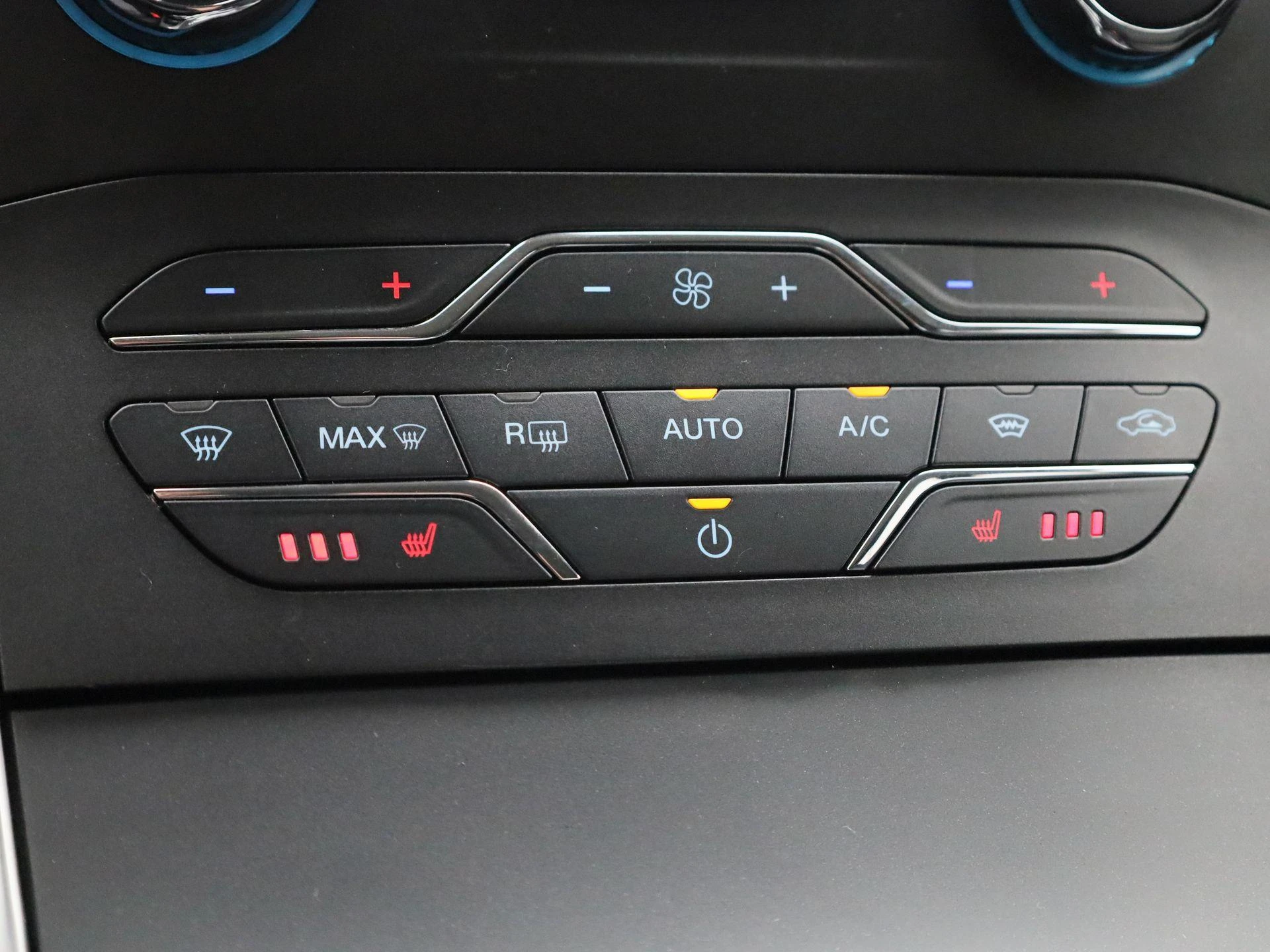 Ford-S-Max-image-21