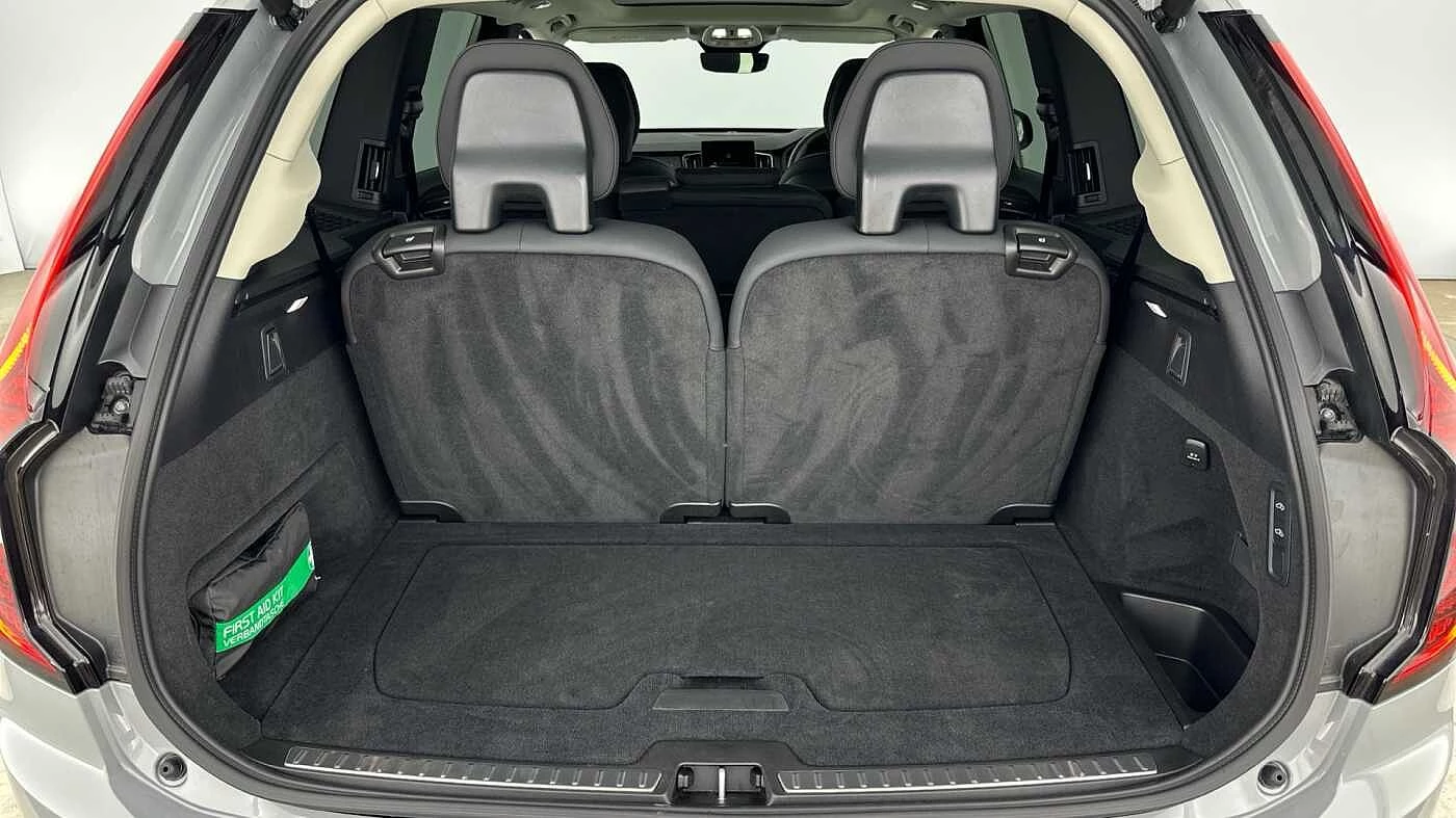 Volvo-XC90-image-13