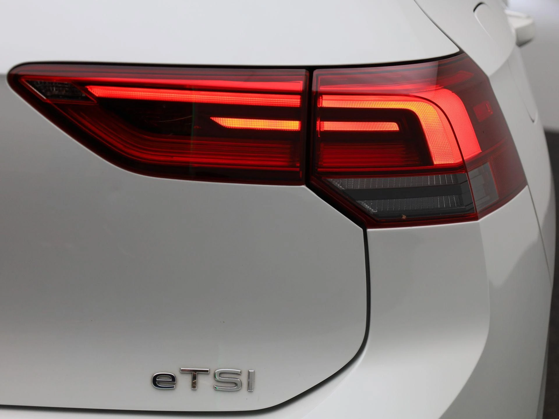 Volkswagen Golf 1.0 eTSI Life