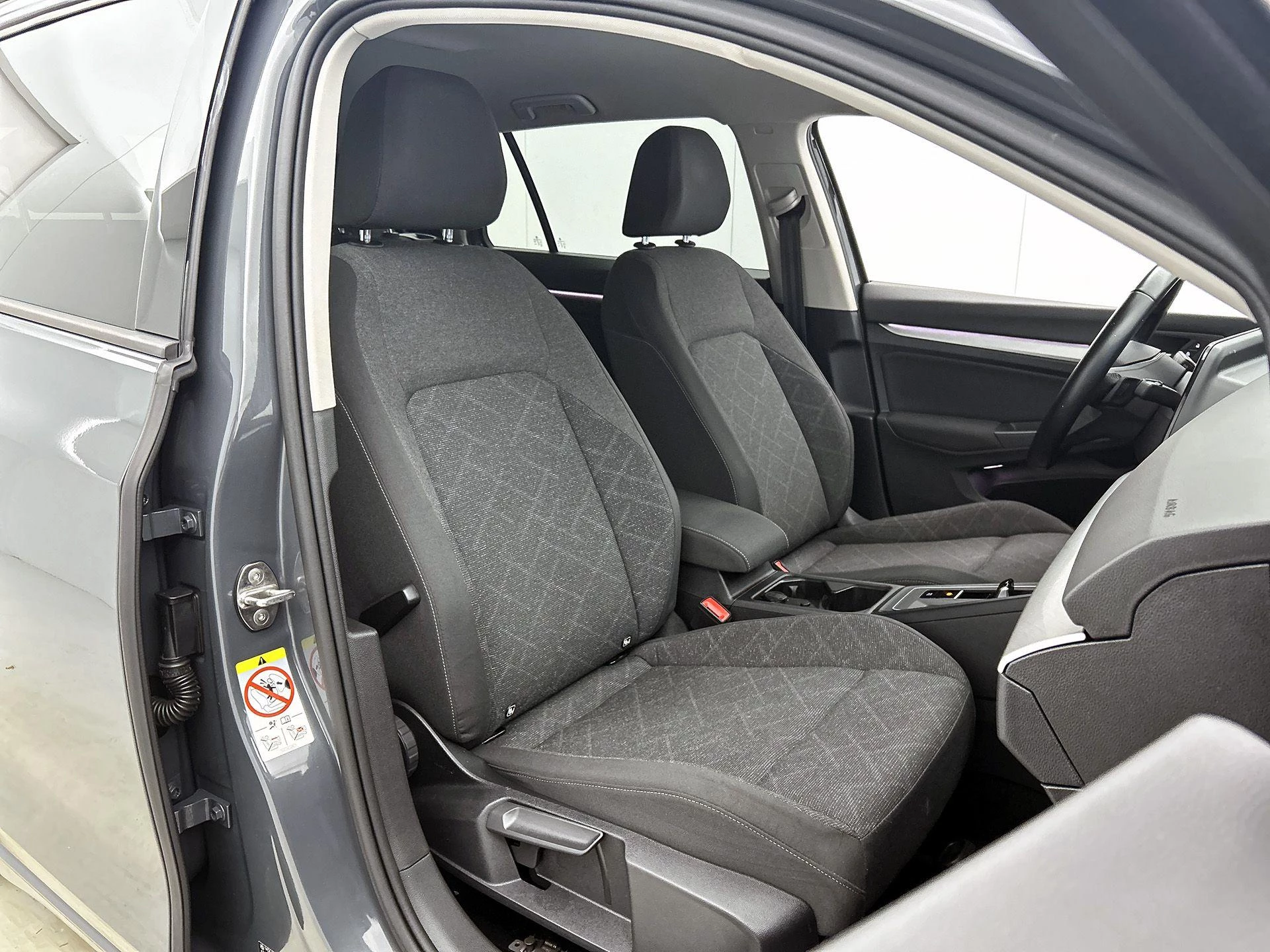Volkswagen Golf Variant 1.5 eTSI Life Business 130 PK