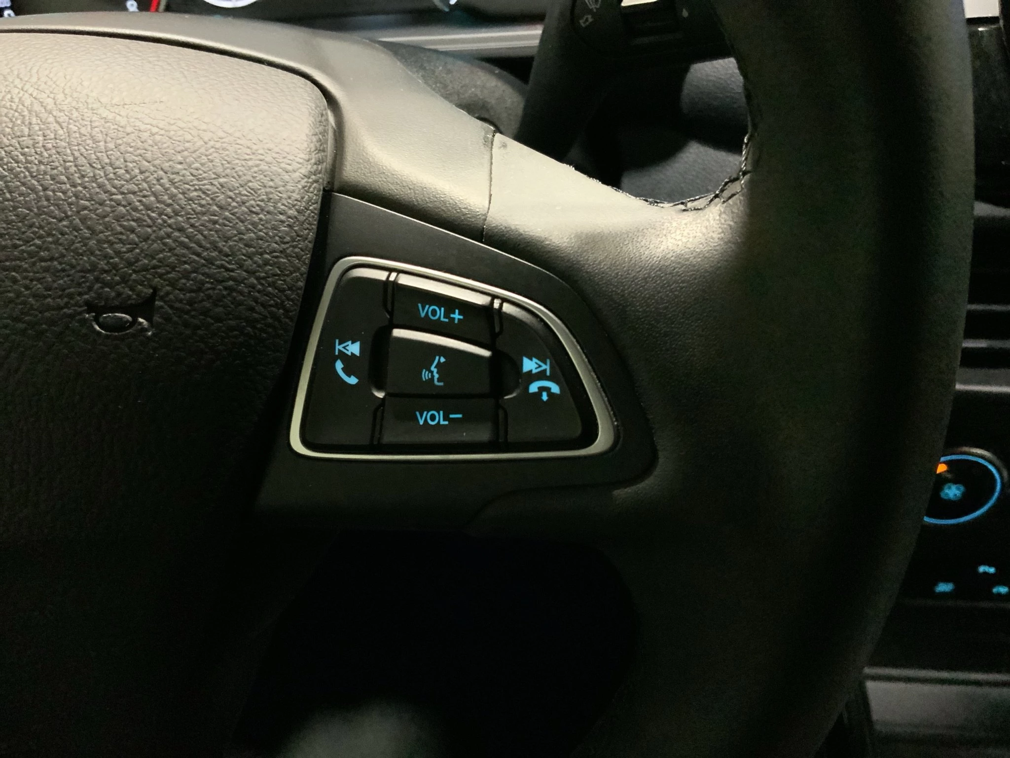 Ford EcoSport Titanium | GJR | LED | B&O | RFK | PDC