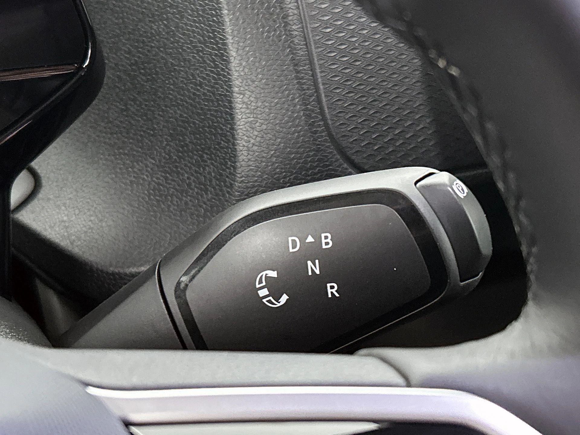 Volkswagen-ID. Buzz Cargo-image-29