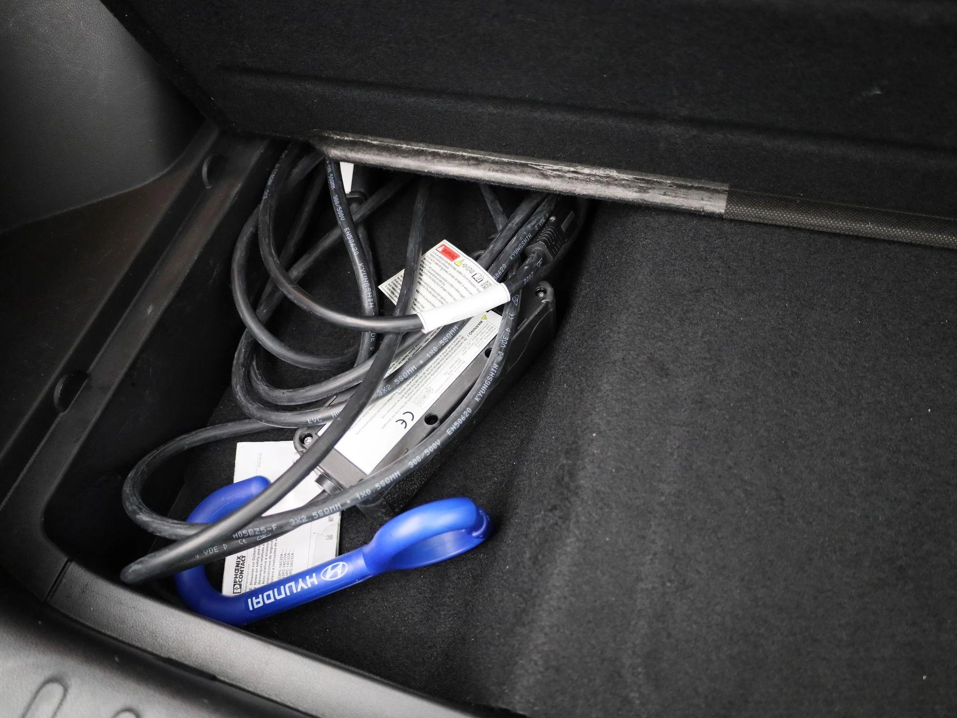 Hyundai-IONIQ 5-image-12