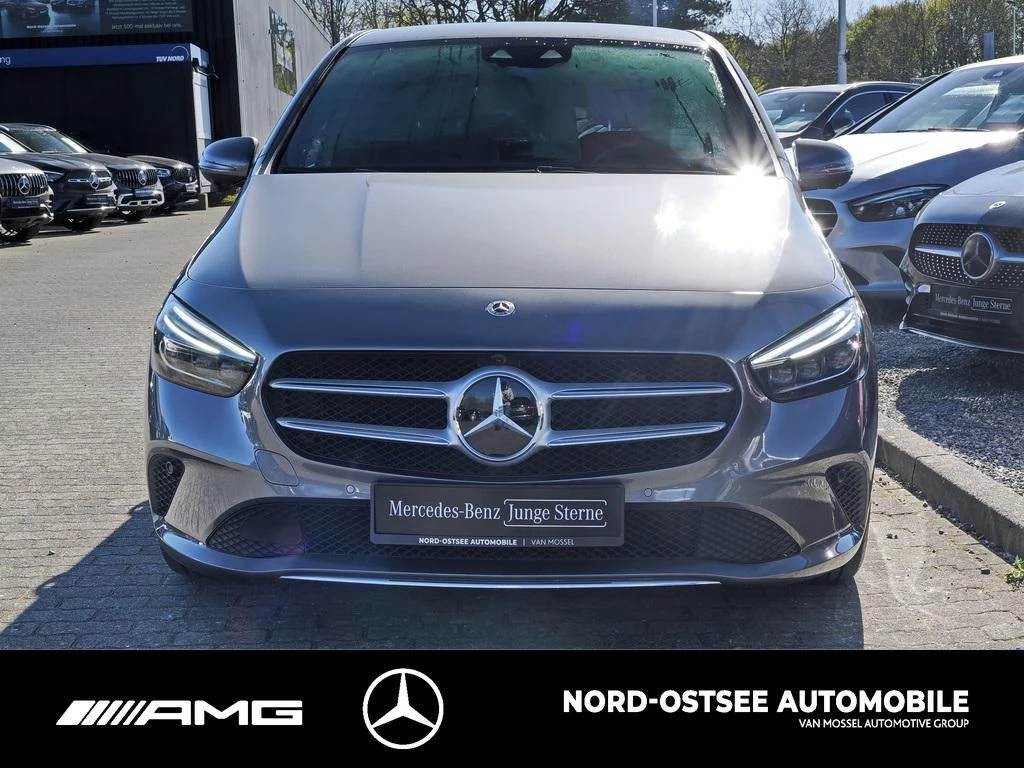 Mercedes-Benz B-Klasse 220 d PROGRESSIVE NAVI AHK 360 SITZH MULTIBEAM Progressive