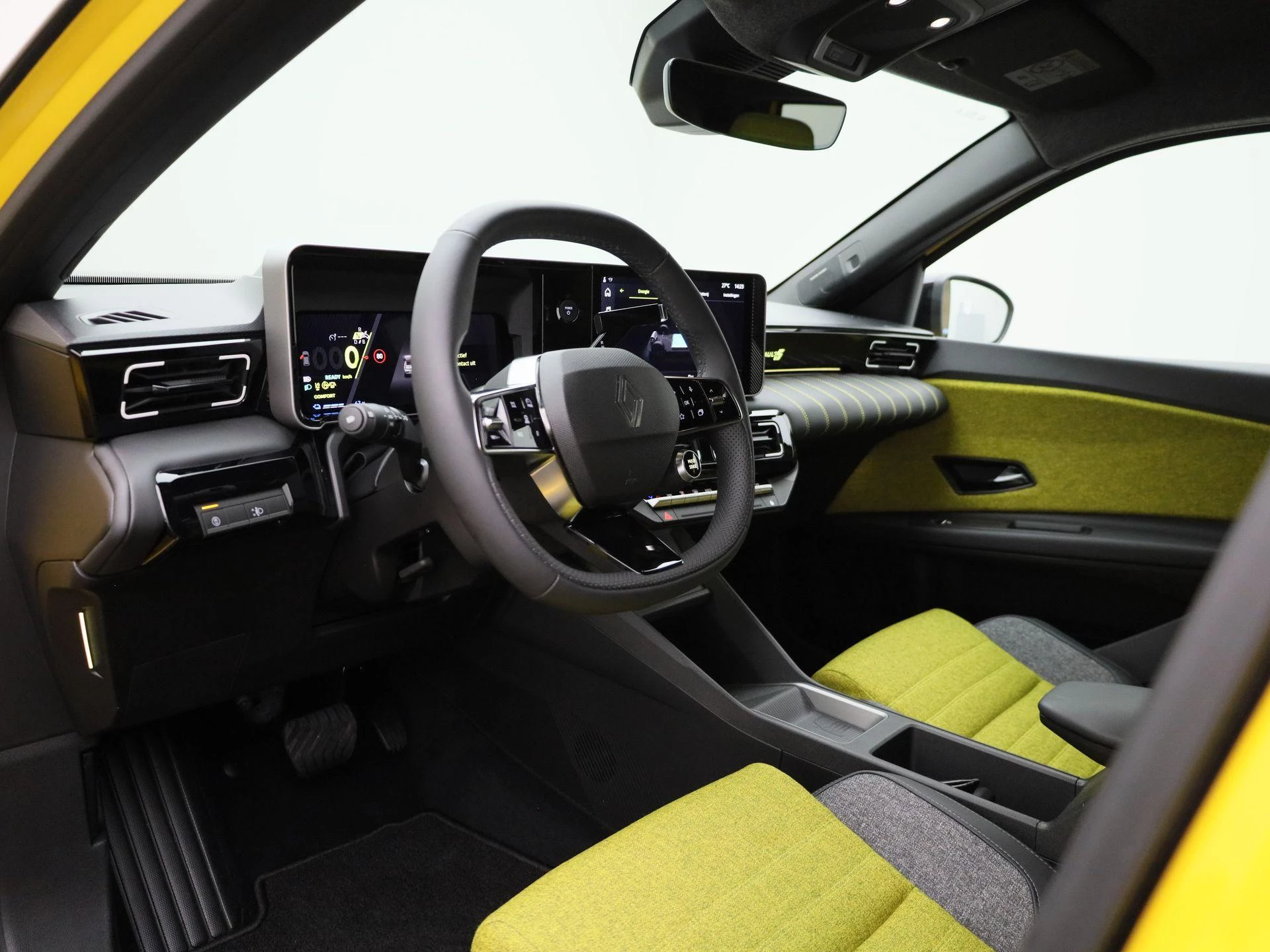 Renault-5-image-35