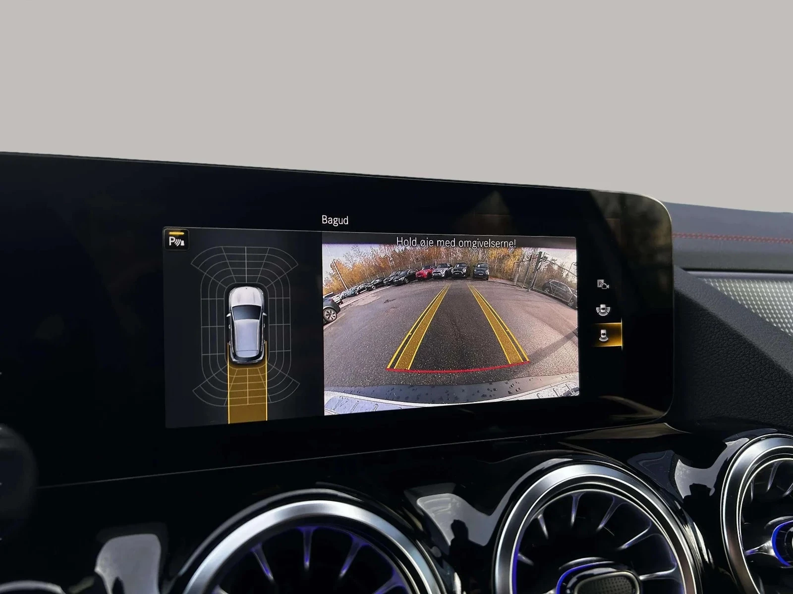 Mercedes-Benz-EQA-image-20