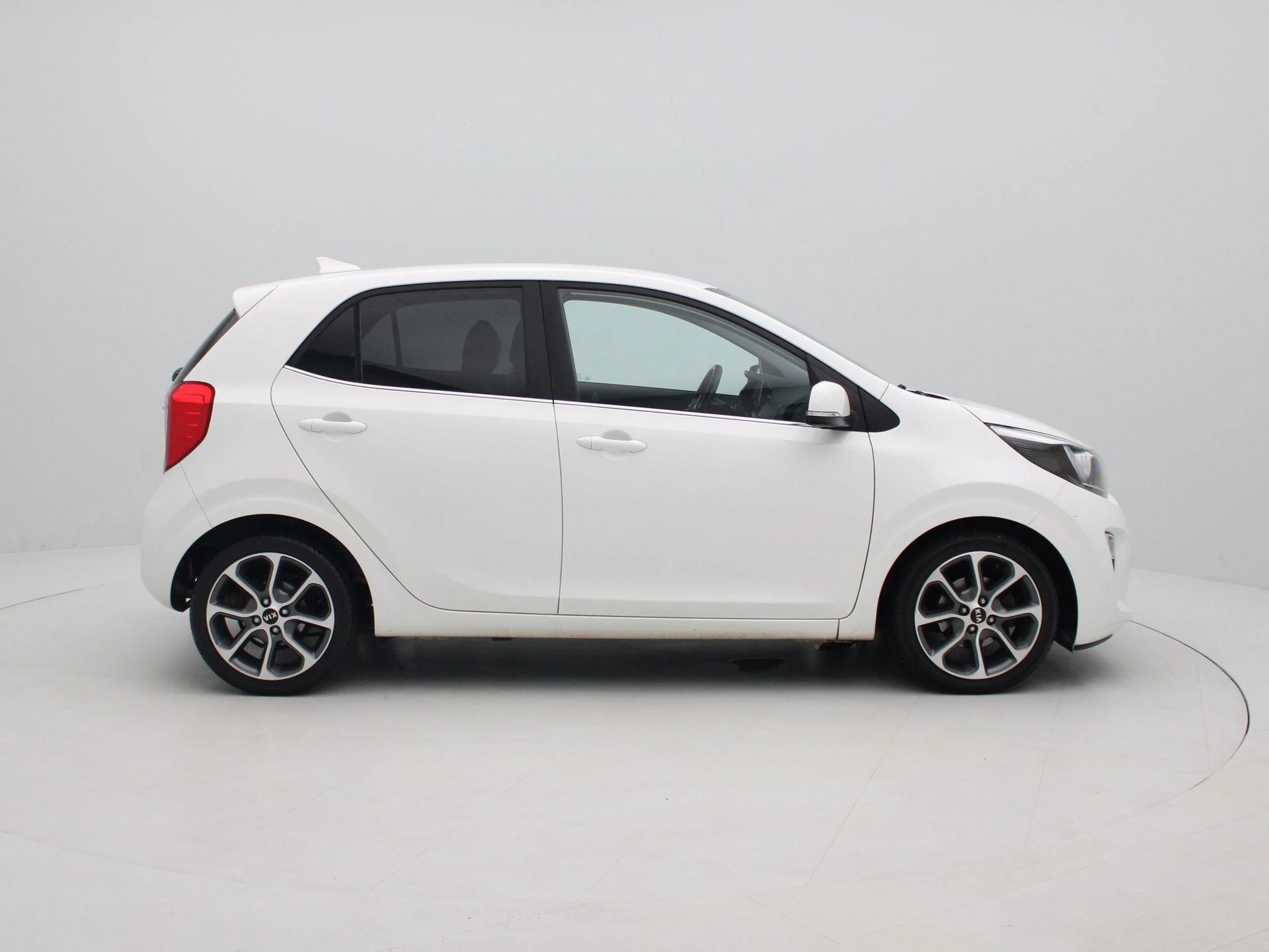 Kia-Picanto-image-5