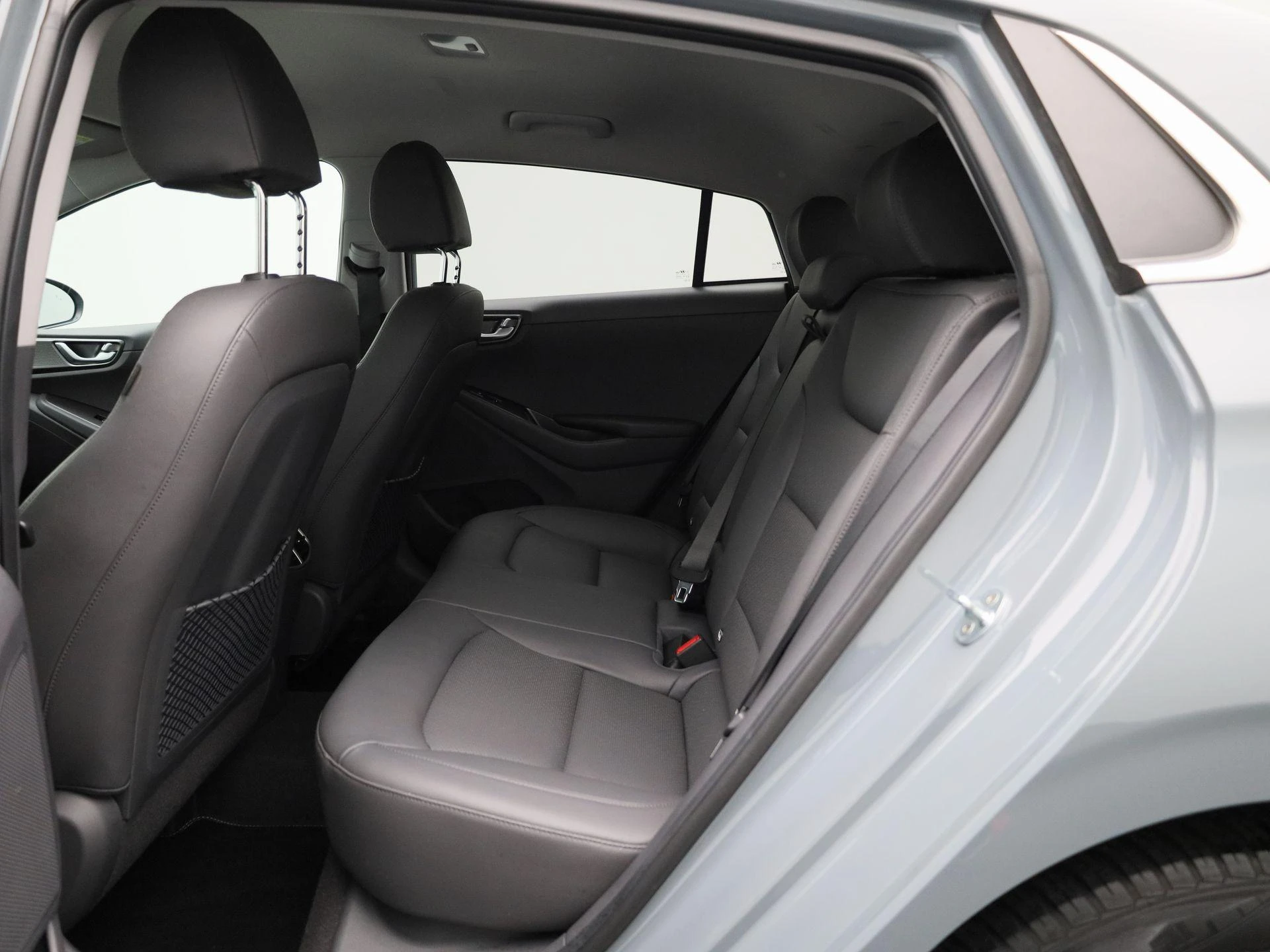 Hyundai-IONIQ-image-8