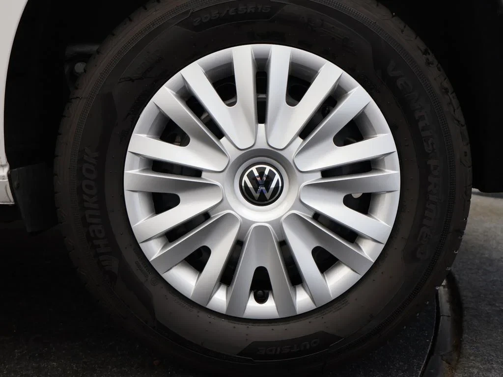 Volkswagen-Caddy-image-17