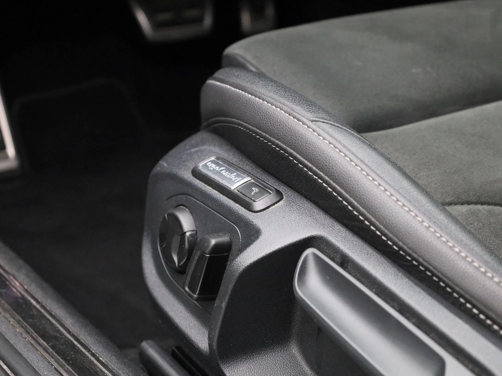 Volkswagen-Arteon-image-34