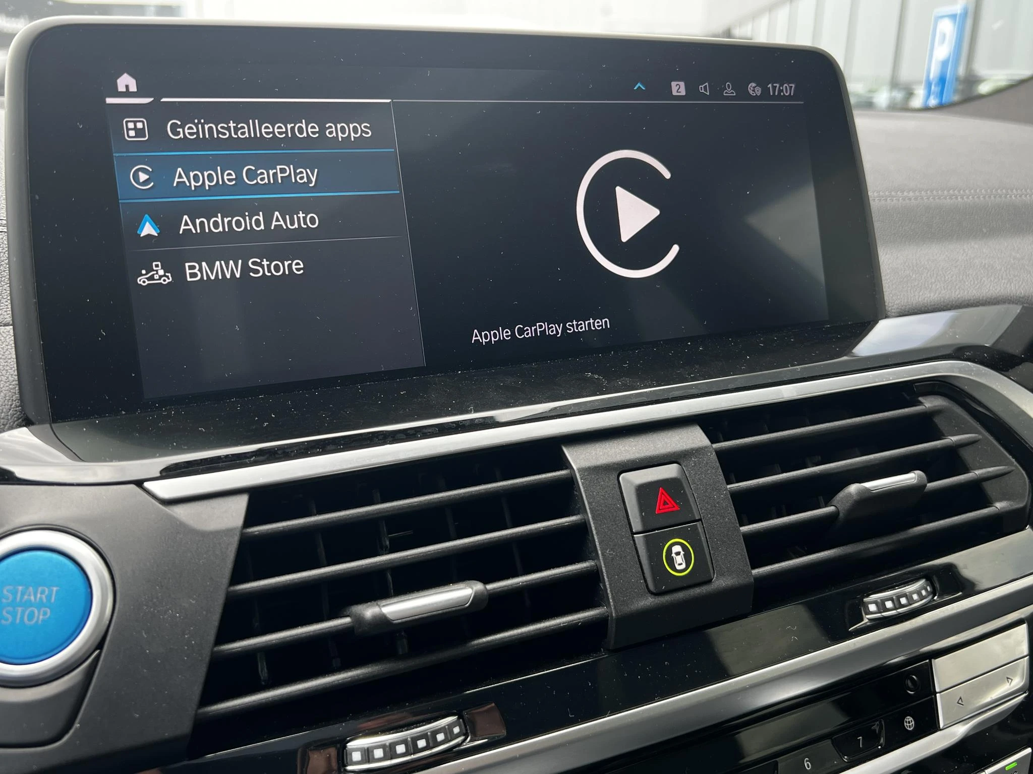 BMW-iX3-image-11