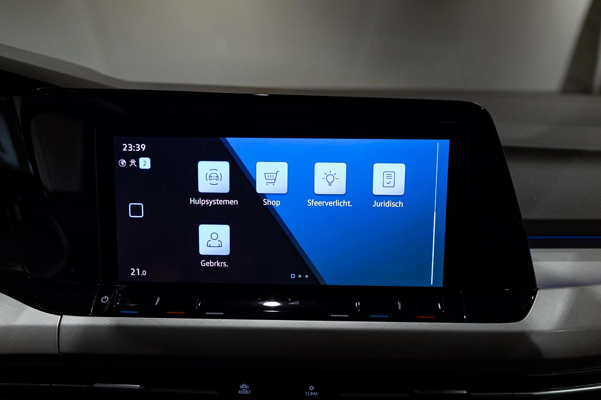 Volkswagen-Golf-image-15