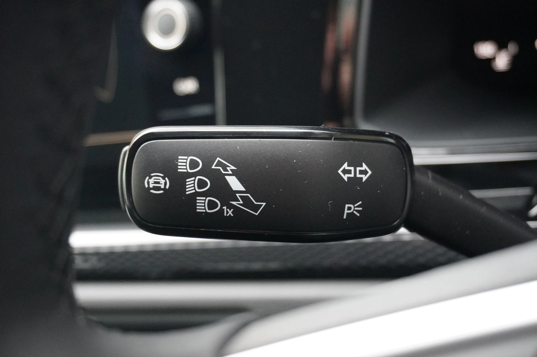 Volkswagen-Polo-image-23