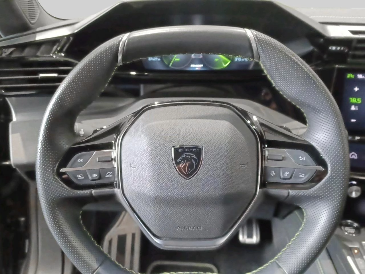 Peugeot-408-image-16