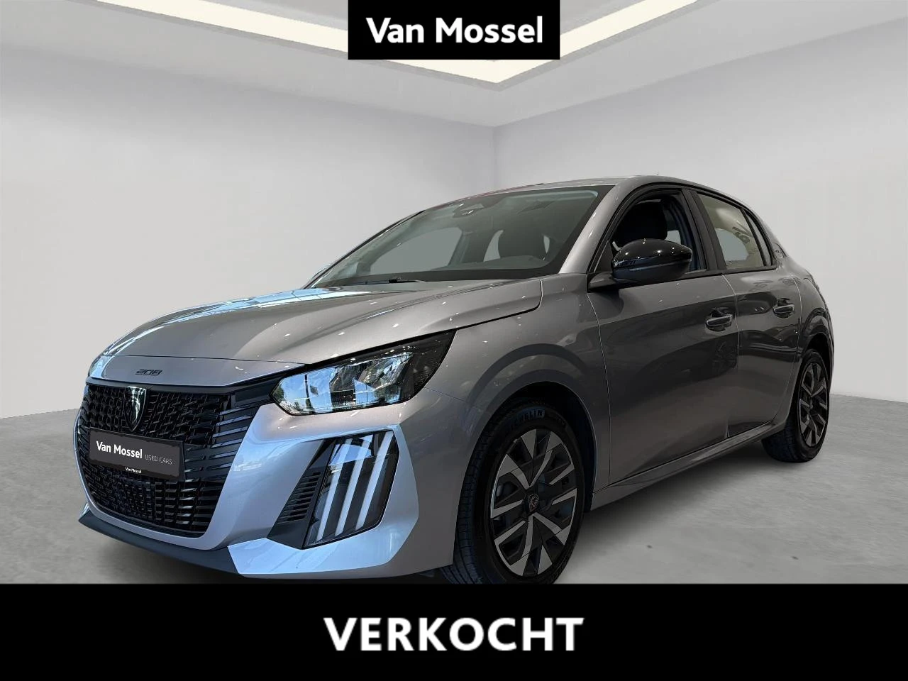 Peugeot-208-image-0