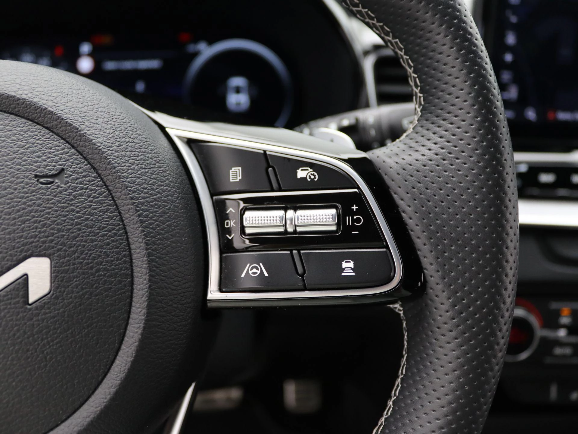 Kia-ProCeed-image-21