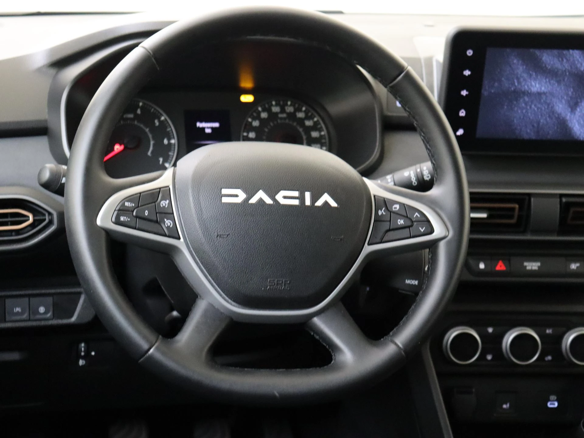 Dacia-Sandero Stepway-image-9